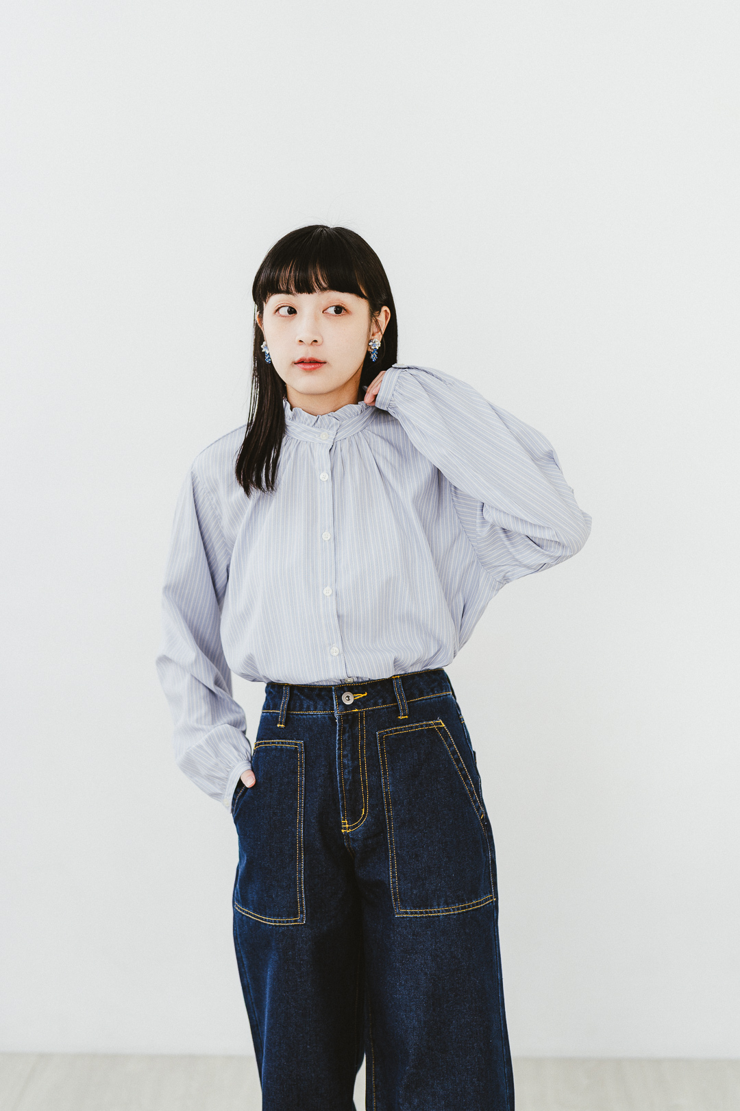 文藝復興！立領荷葉邊襯衫 (兩色-藍)