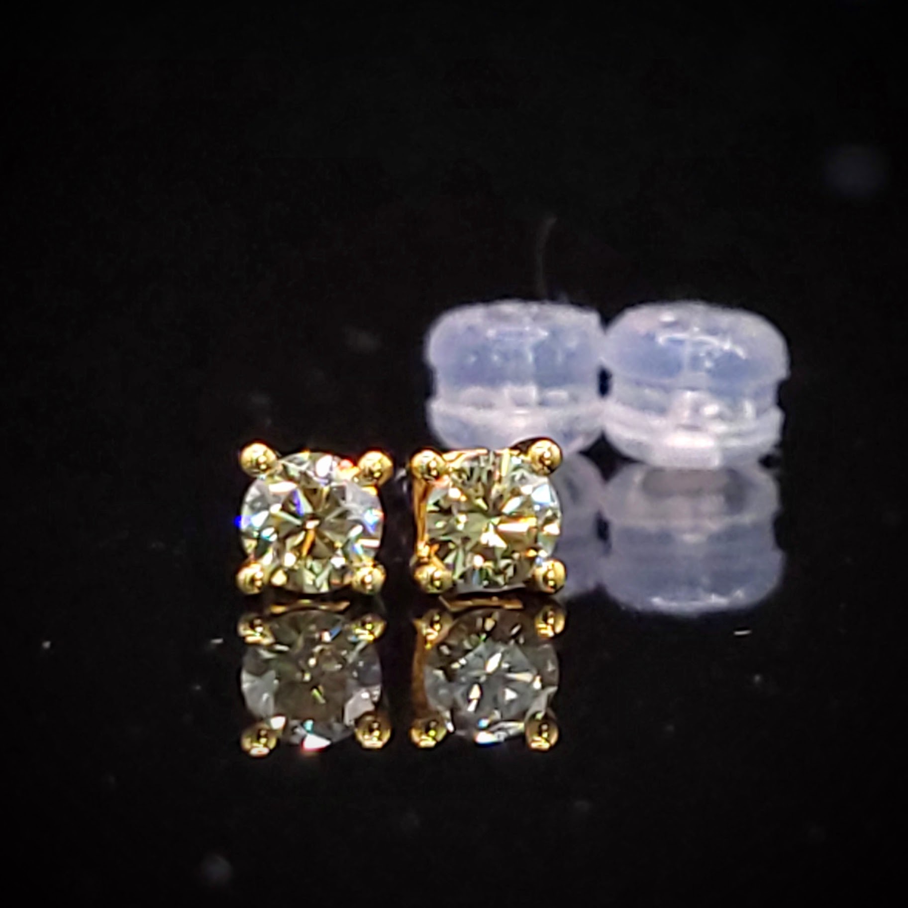 全新18K金【主石30份彩黃鑽】耳環