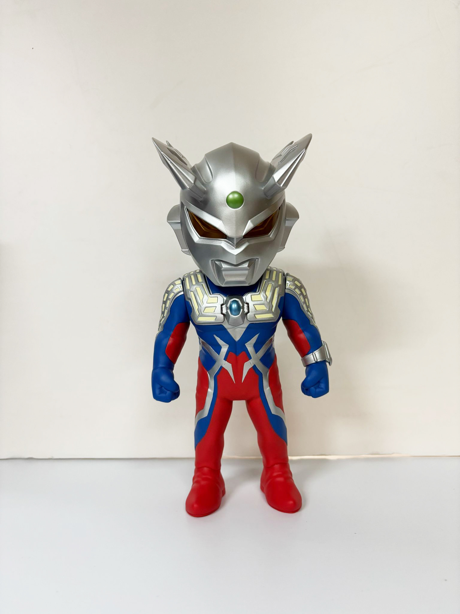 MAZZCOT MASCOTTE系列24cm Ultraman Zero (MAS-013)