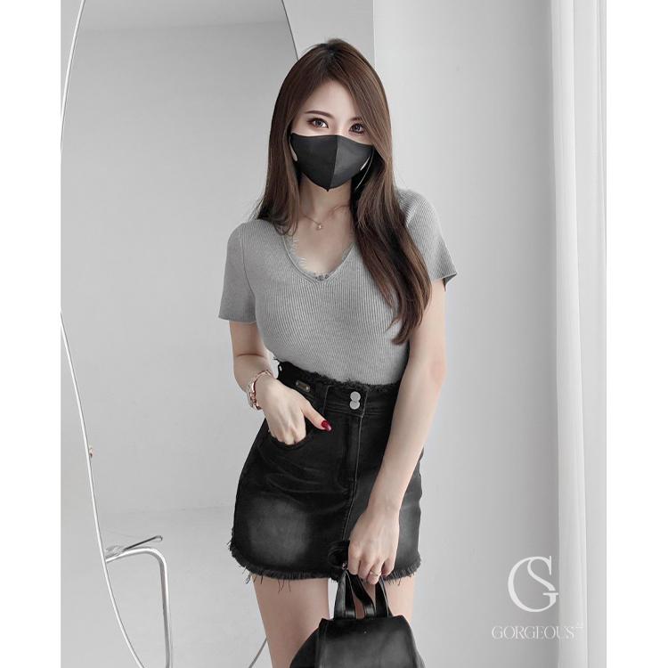 G2002 現貨「高磅蕾絲坑紋衣」