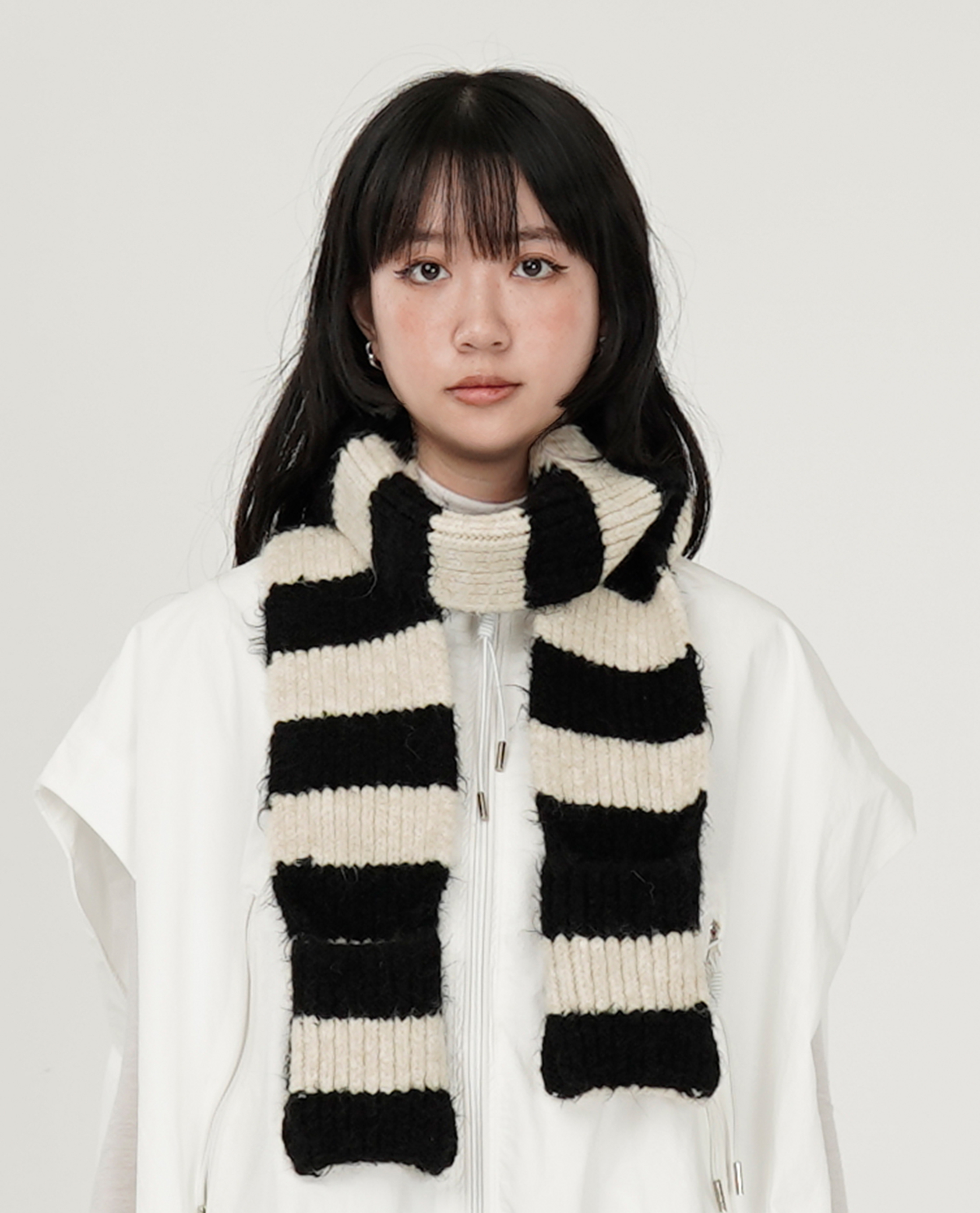 細版口袋條紋圍巾