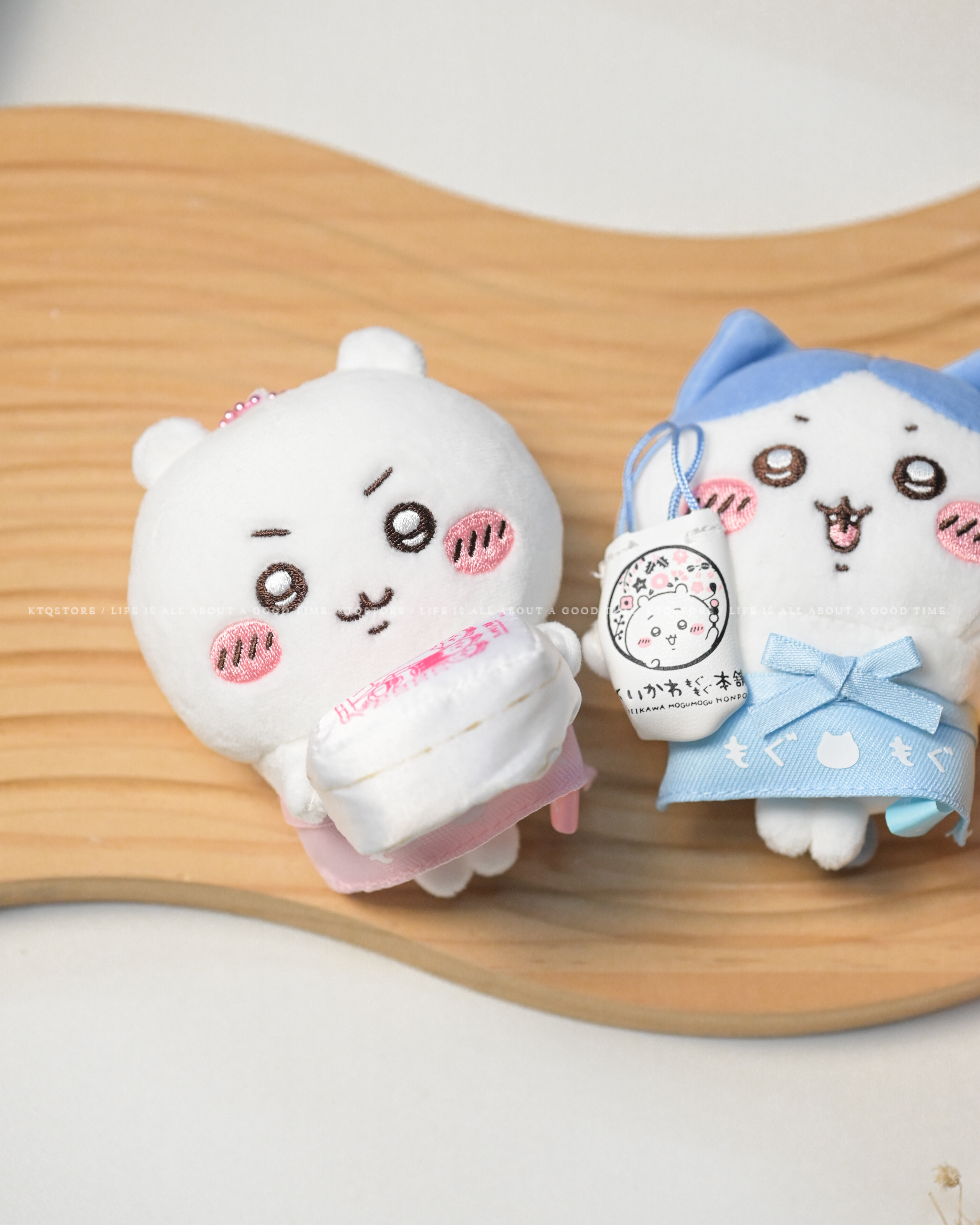 KTQ STORE ‧ 日本 Chiikawa 吉伊卡哇 伏見稻荷系列 京都限定 店員系列 吊飾