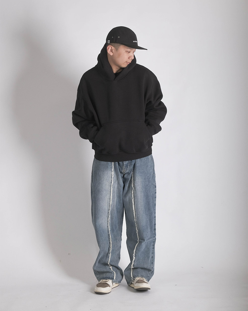 D.CLOSET 兩件車縫 流蘇牛仔褲 LL18