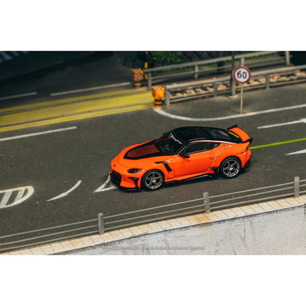Tarmac Works Nissan VeilSide FFZ400 Fairlady Z - Orange