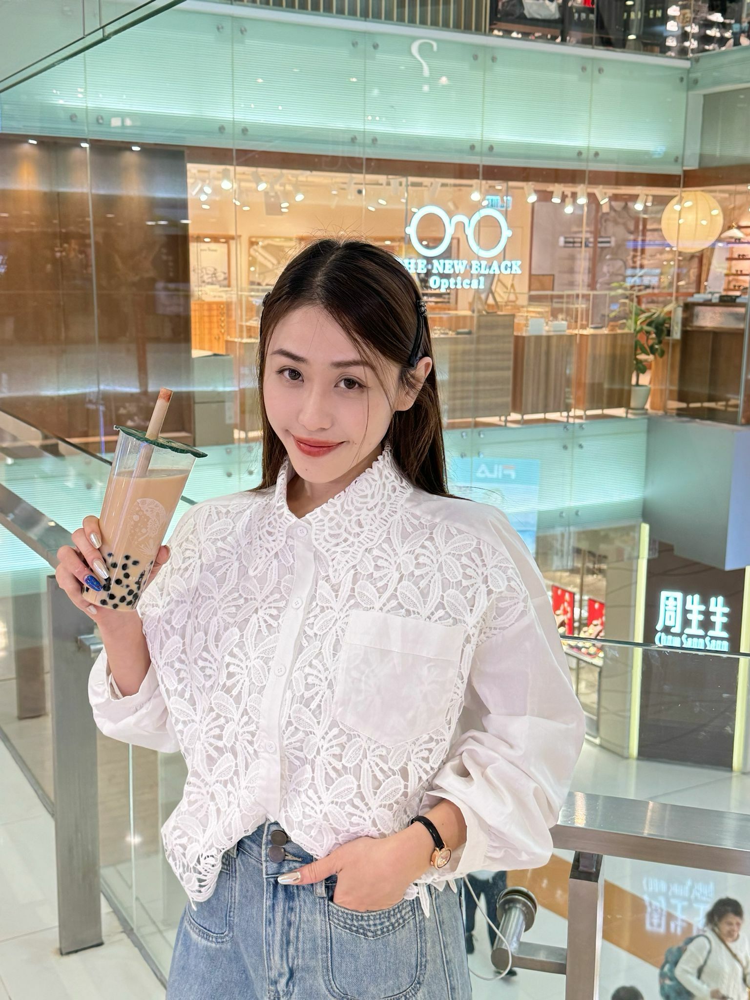 TOP#6885 🤍朵朵雕花襯衫