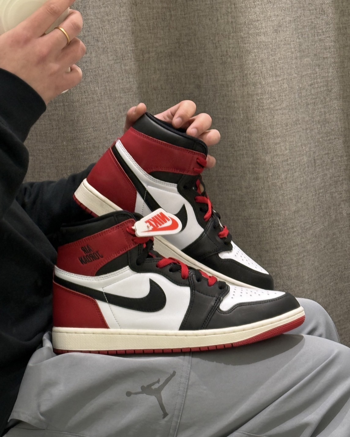 <快速出貨❤️‍🔥> 王嘉爾同款😎 NIKE AIR JORDAN 1 RETRO HIGH OG "BLACK TOE" 黑紅