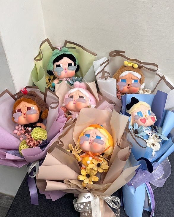 (期間限定) Labubu 花束 城市樂園限定系列 坐坐派對 哭娃