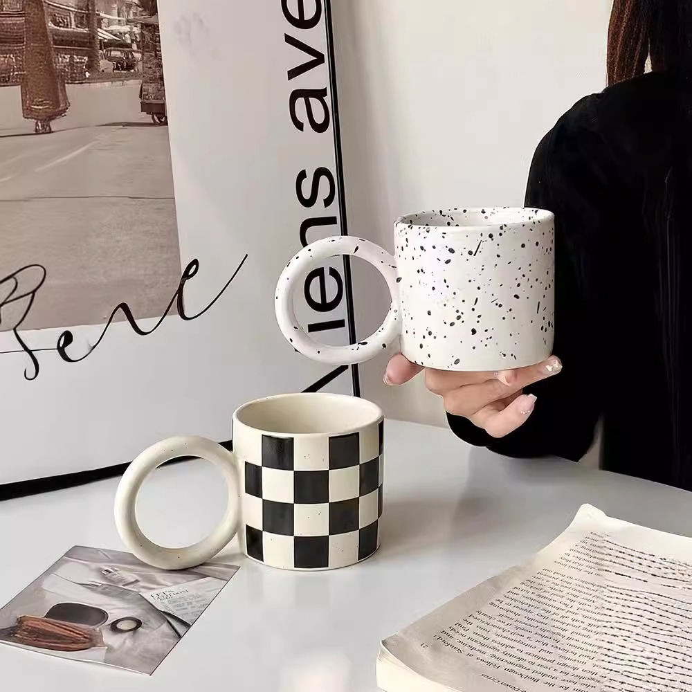 《5691》磨砂潑墨大耳朵馬克杯