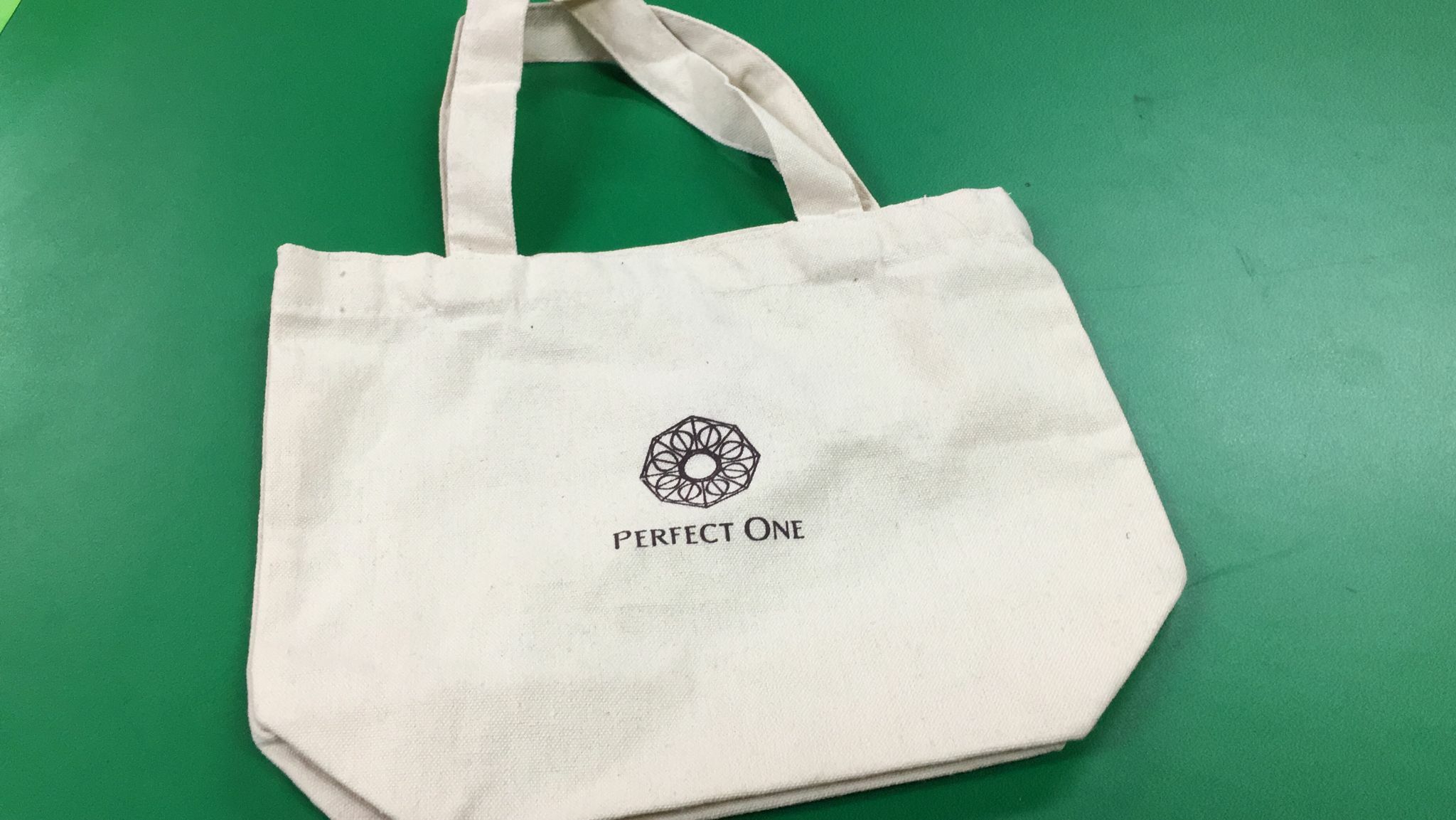 帆布袋仔 （清貨價貨品，不設退換）(AT2 409)