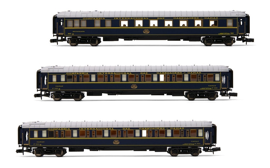 Arnold HN4461 N規 CIWL「卡斯特利亞快車」，餐車 + 2節Lx臥鋪車廂  客車廂 3輛