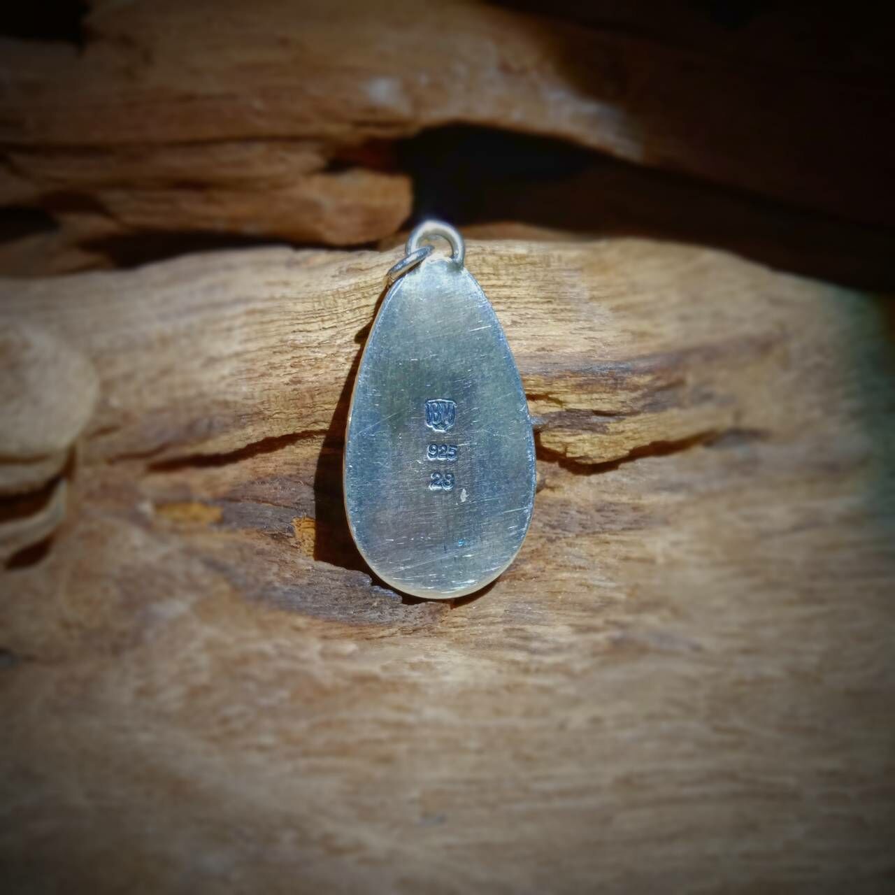 *Black Venom Jewelry- Freedom & Prayer銀繩火瑪瑙吊墜