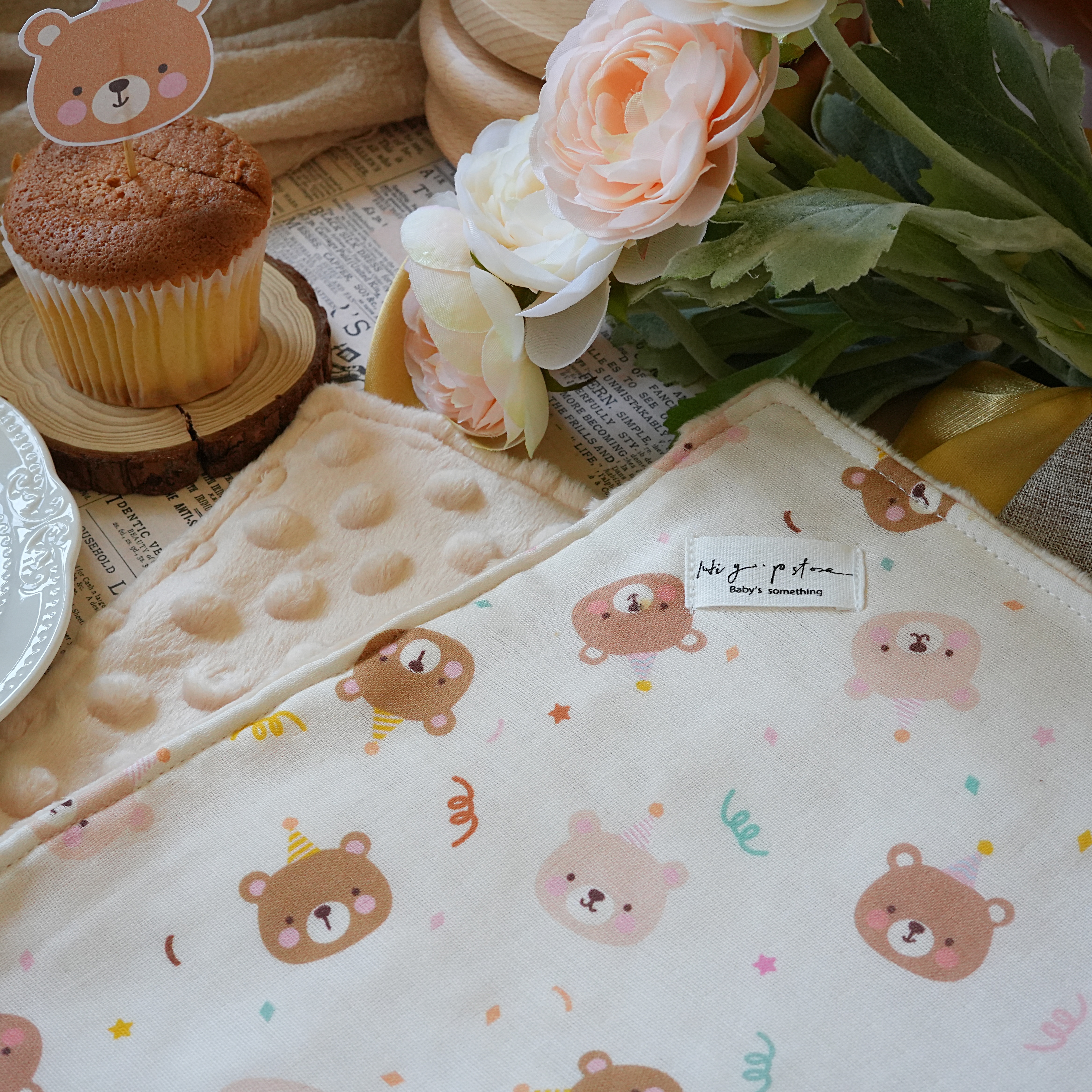 Hi Y.P store-枕巾-獨家設計款-派對小熊