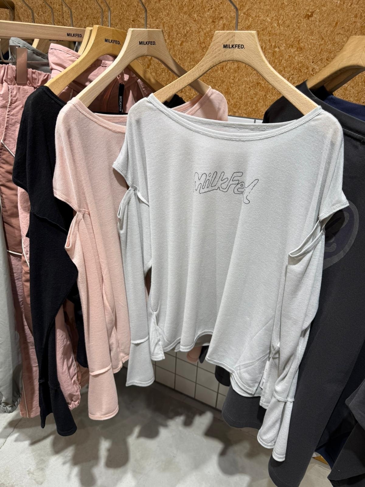 Pre-order - Milkfed OPEN SHOULDER TOP