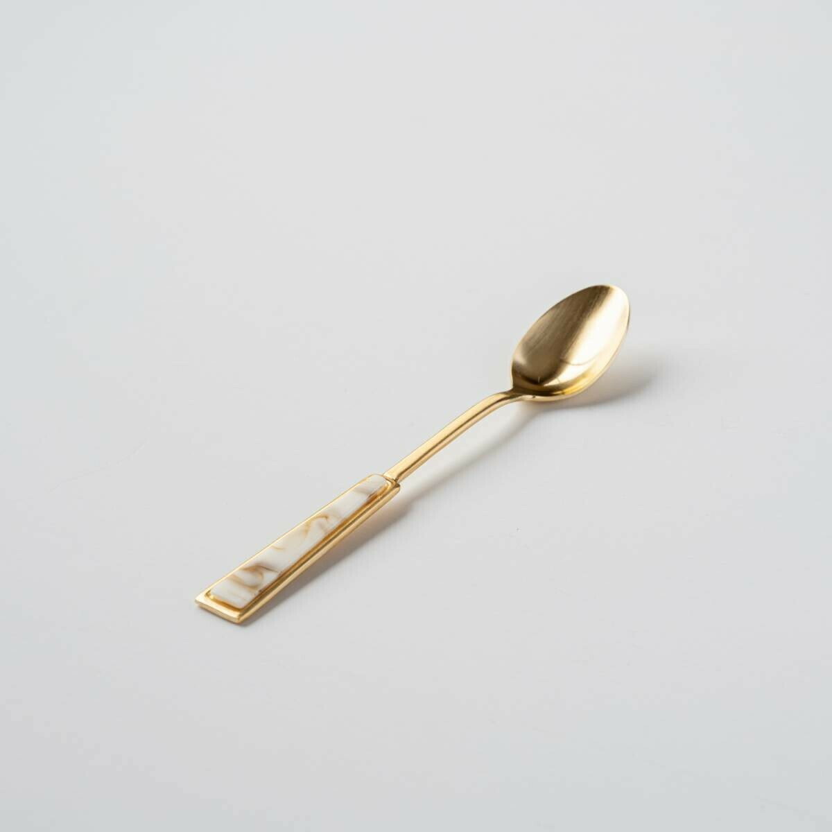 白色大理石紋 14公分甜點湯匙｜日本Tsubame-Sanjo 燕三條