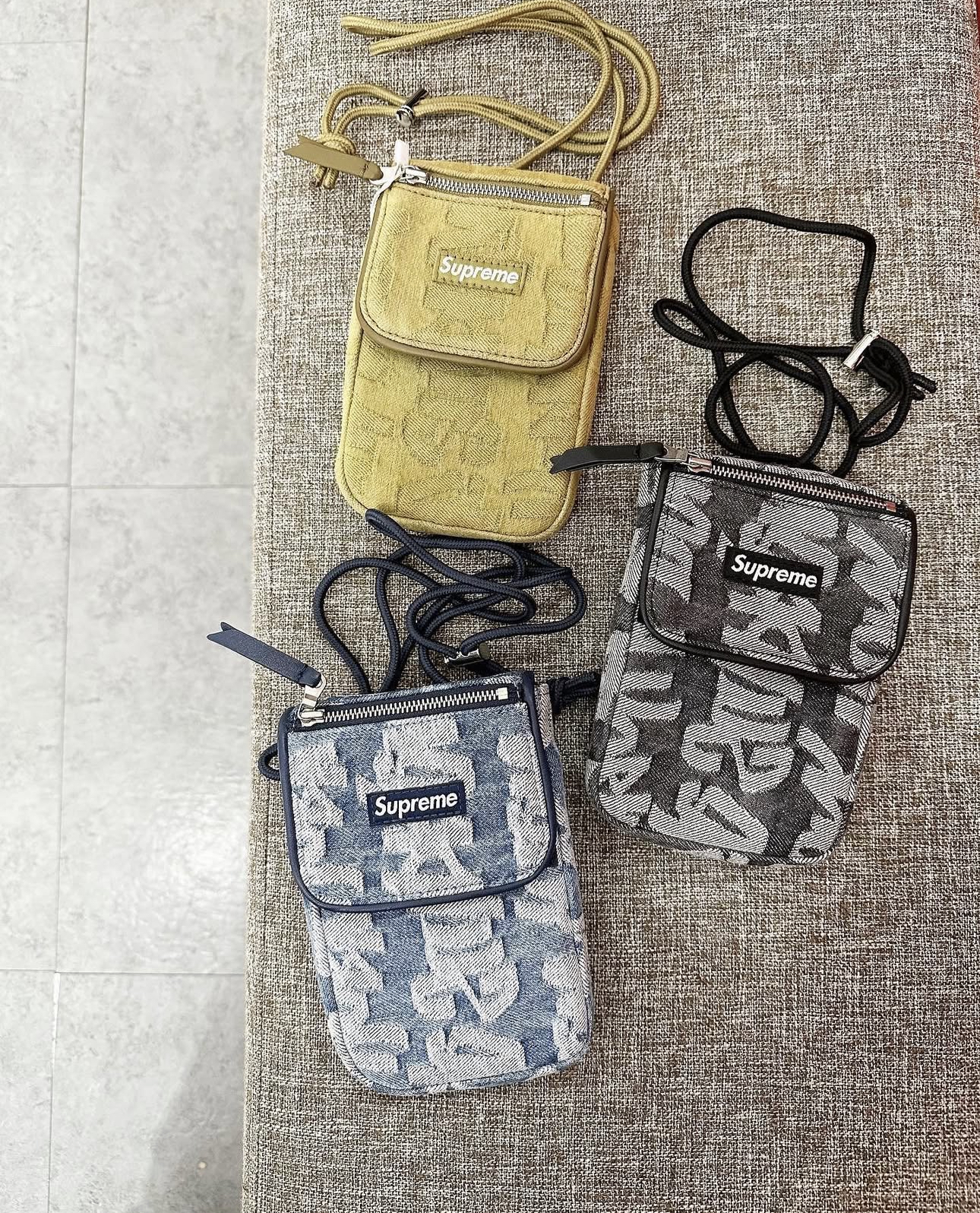 Supreme Fat Tip Jacquard Denim Neck Pouch Black/Blue olive