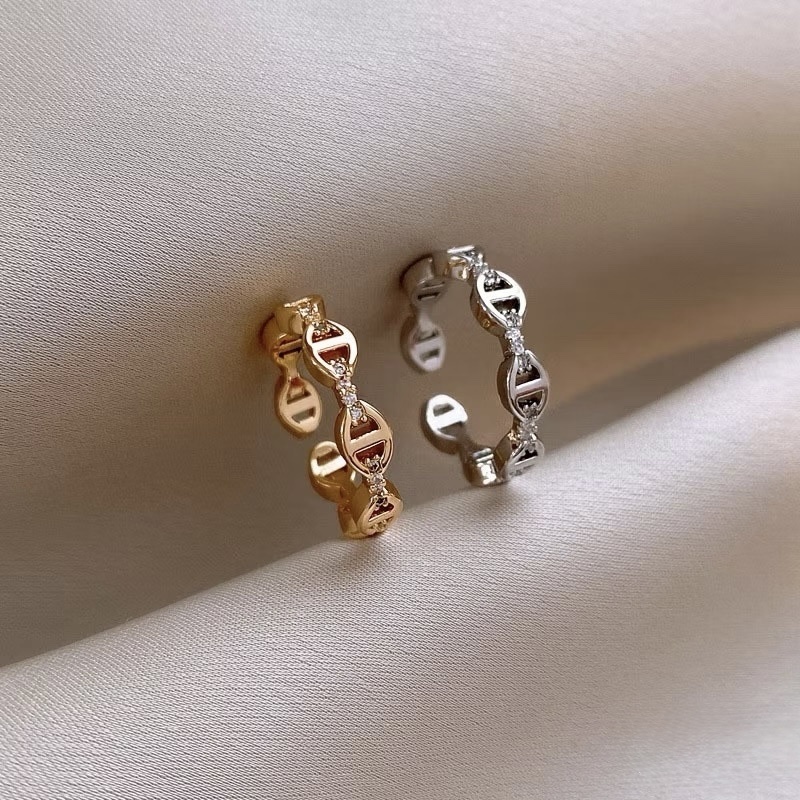 mini小豬鼻”間隔鑽低奢一體式開口戒