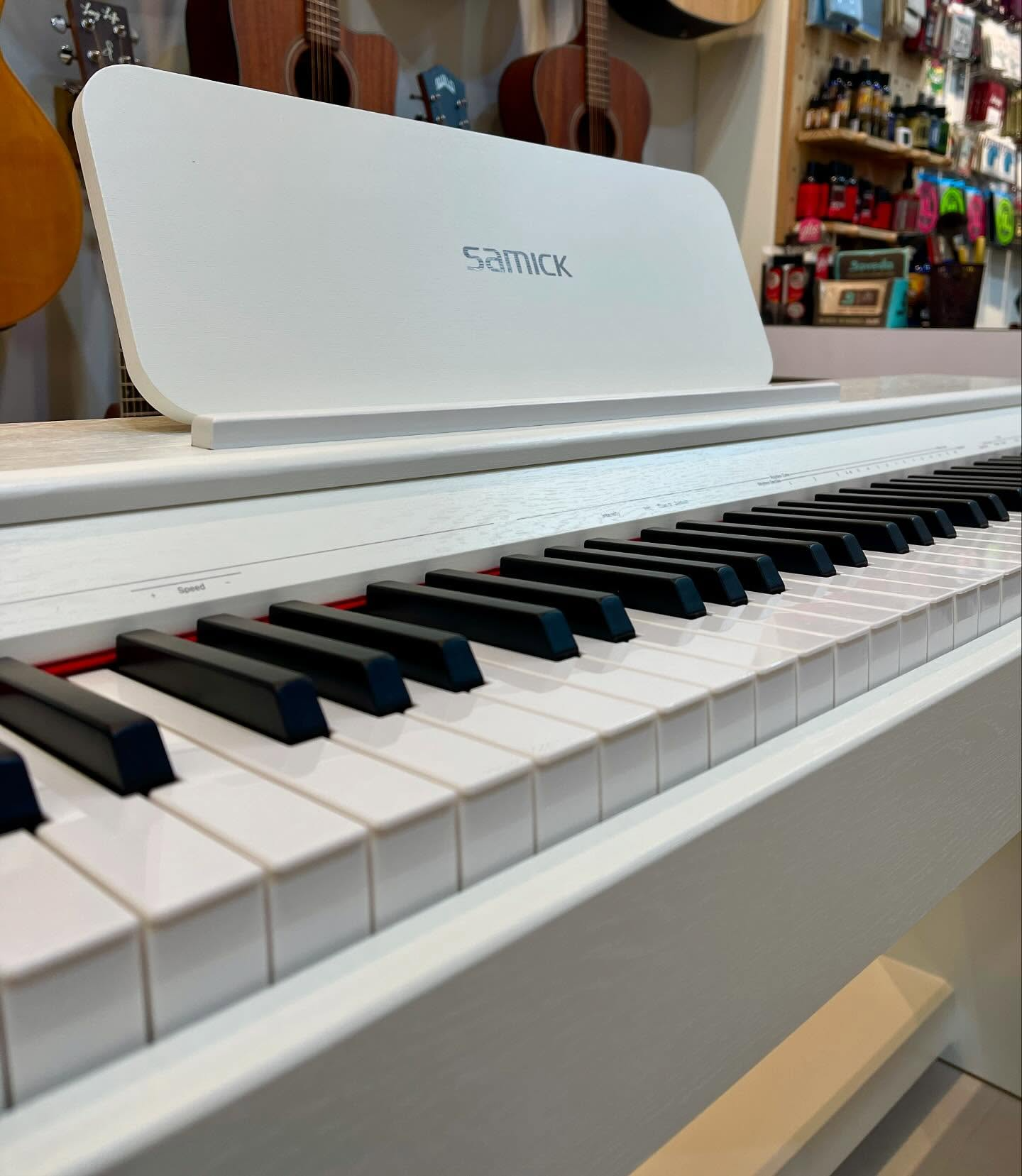 SAMICK SAMICK NDP-60P 數位鋼琴 白色 第 2 張圖片｜三峽鍵盤 / 鋼琴