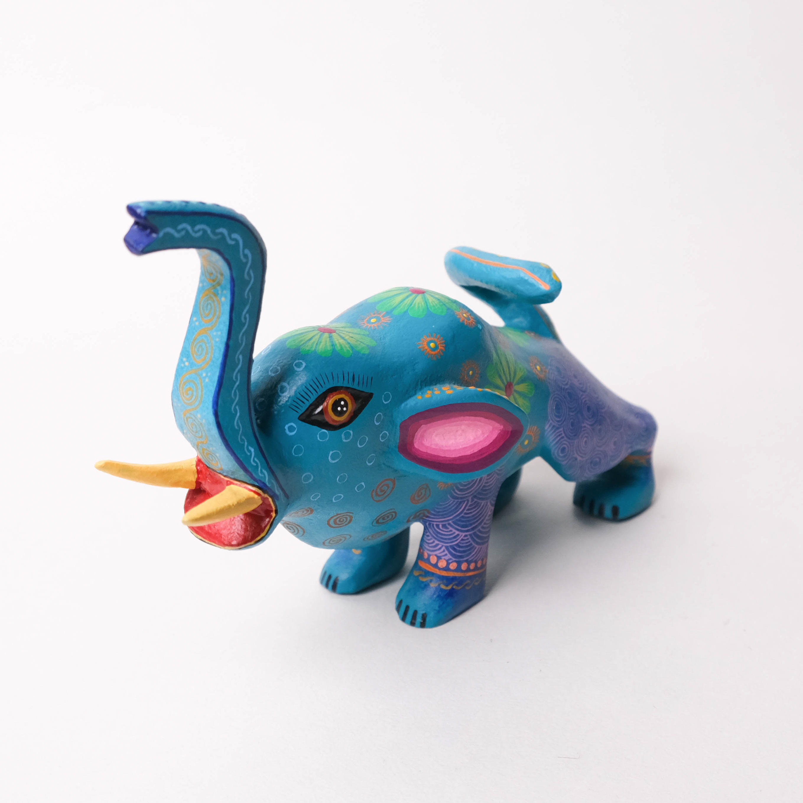 神獸手工木雕｜Elefante fino ｜墨西哥