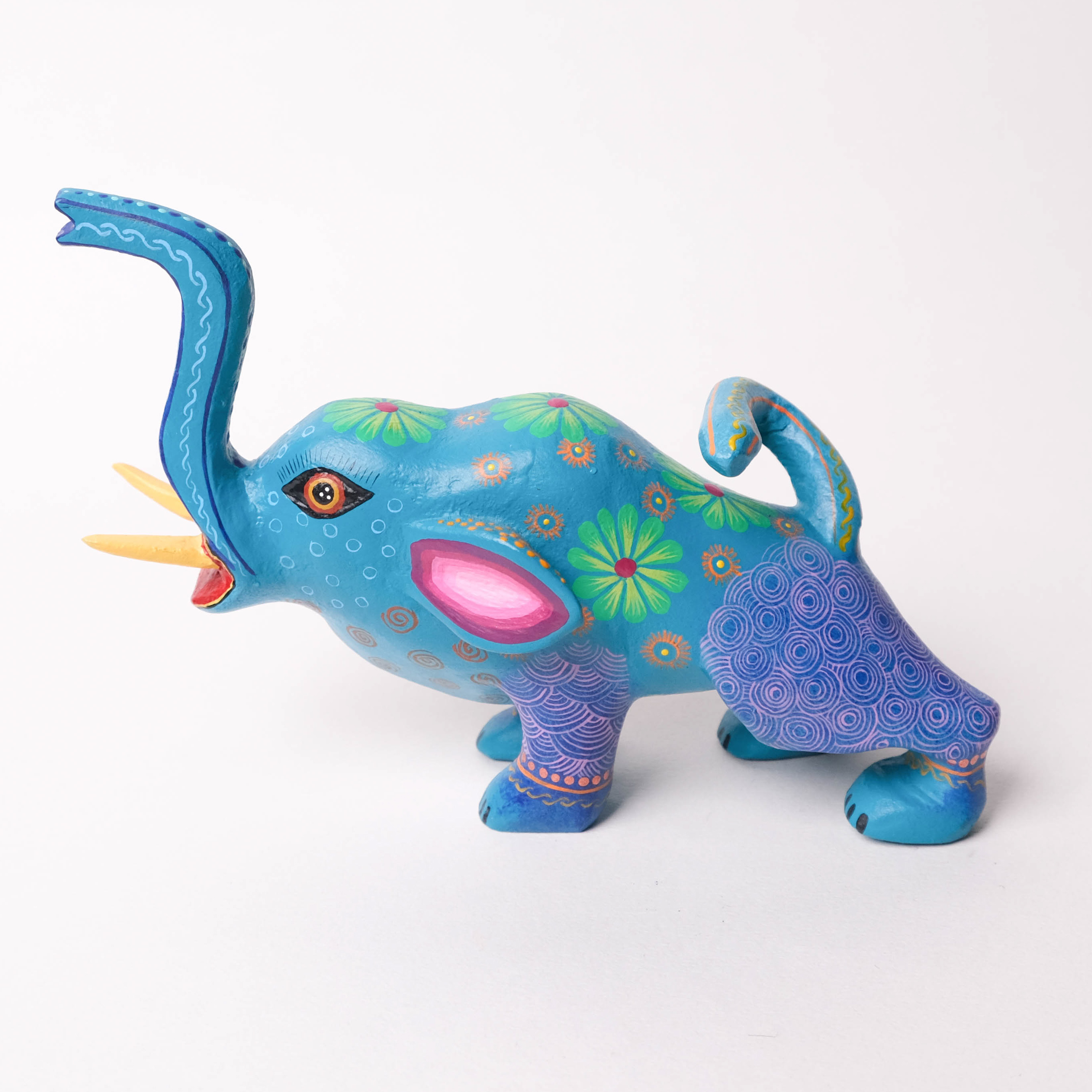 神獸手工木雕｜Elefante fino ｜墨西哥