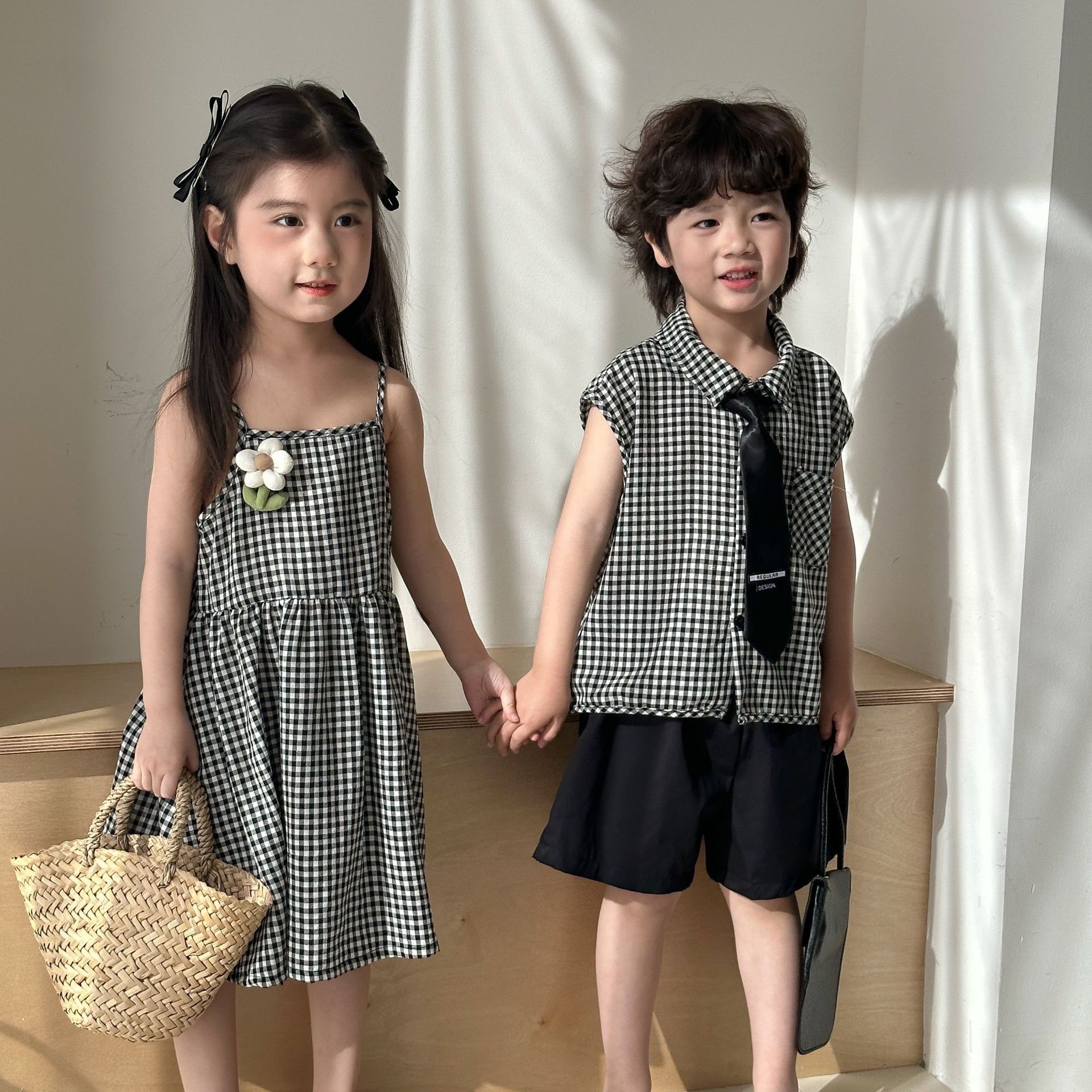 兄弟姐妹一起穿_黑色格子套裝/洋裝