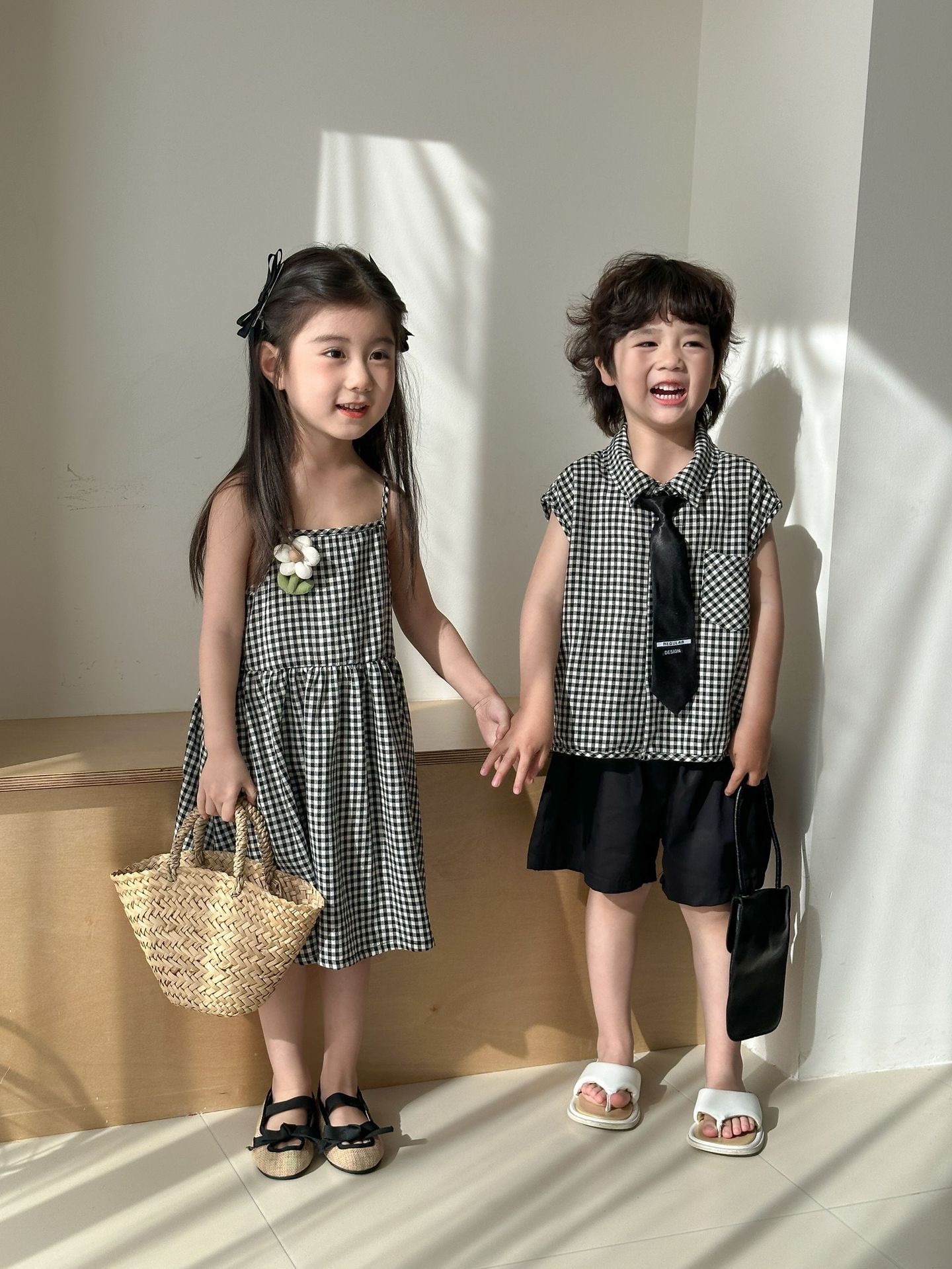 兄弟姐妹一起穿_黑色格子套裝/洋裝