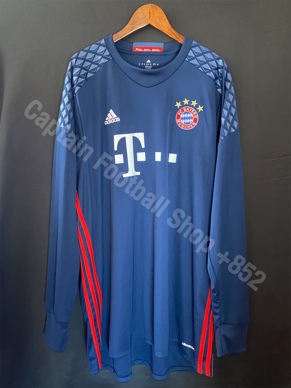 Bayern Munich 2016-2017 Adidas Goalkeeper Shirt #1 NEUER