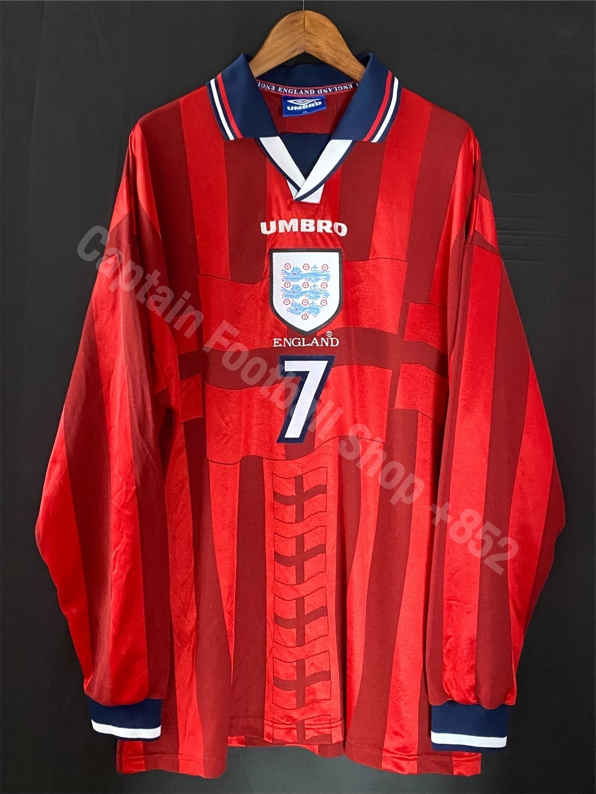 England 1998-1999 Umbro L/S Away Shirt #7 BECKHAM