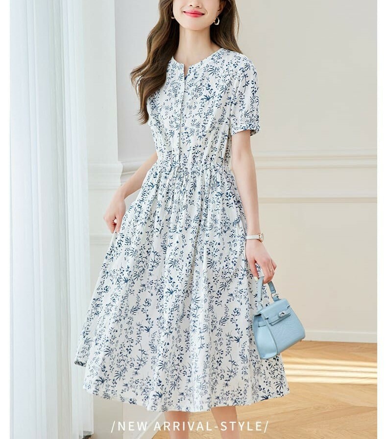 v-neckline-floral-dress