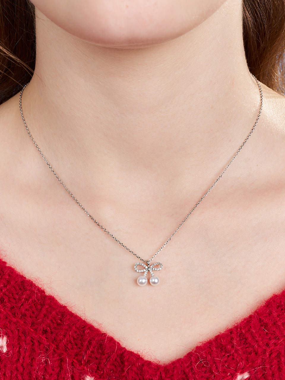 ENGBROX CHERRY PEARL NECKLACE