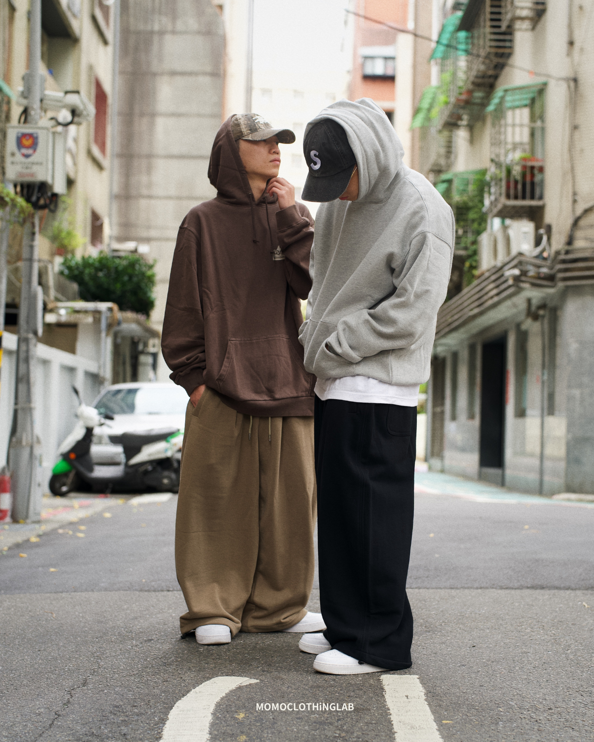 OurPick Heavyweight Baggy Sweatpants 寬版落地抽繩棉褲 2色