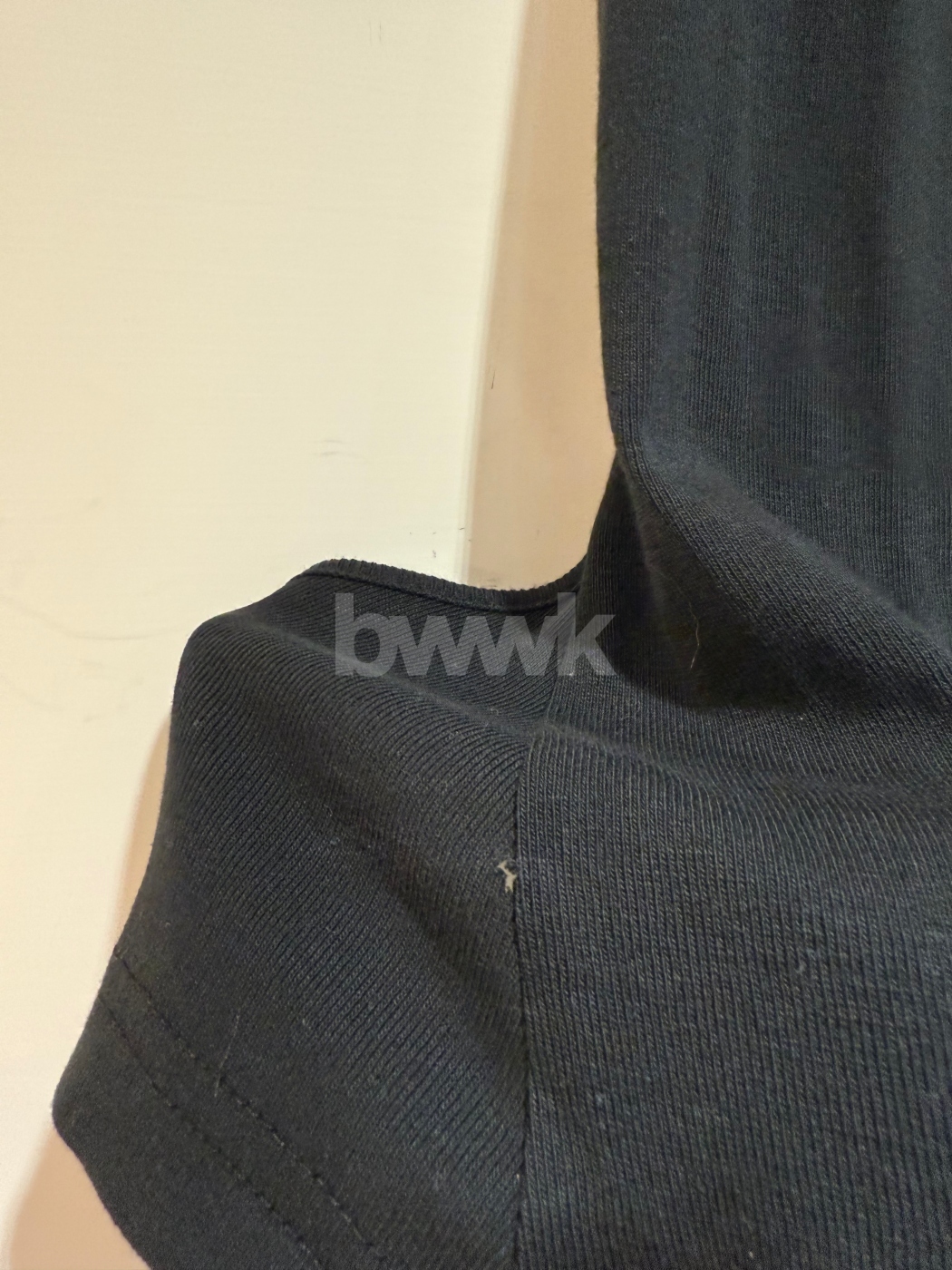 【瑕疵】腰線綁結背心-黑