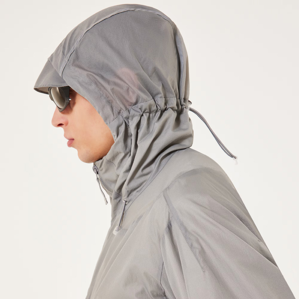 RUN｜Oakley Latitude Flight Wind Jacket - Cement
