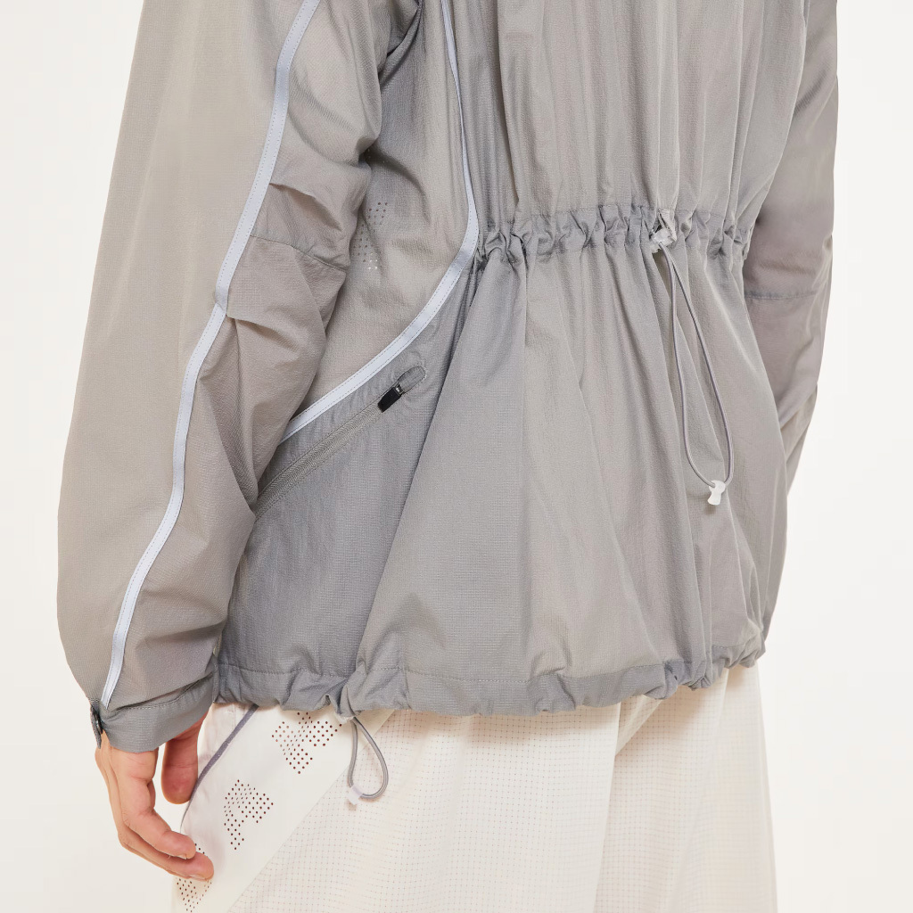 RUN｜Oakley Latitude Flight Wind Jacket - Cement