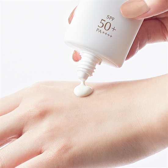 HACCI Bright C Serum UV SPF50+ PA++++ 50g 亮白維他命C防曬精華