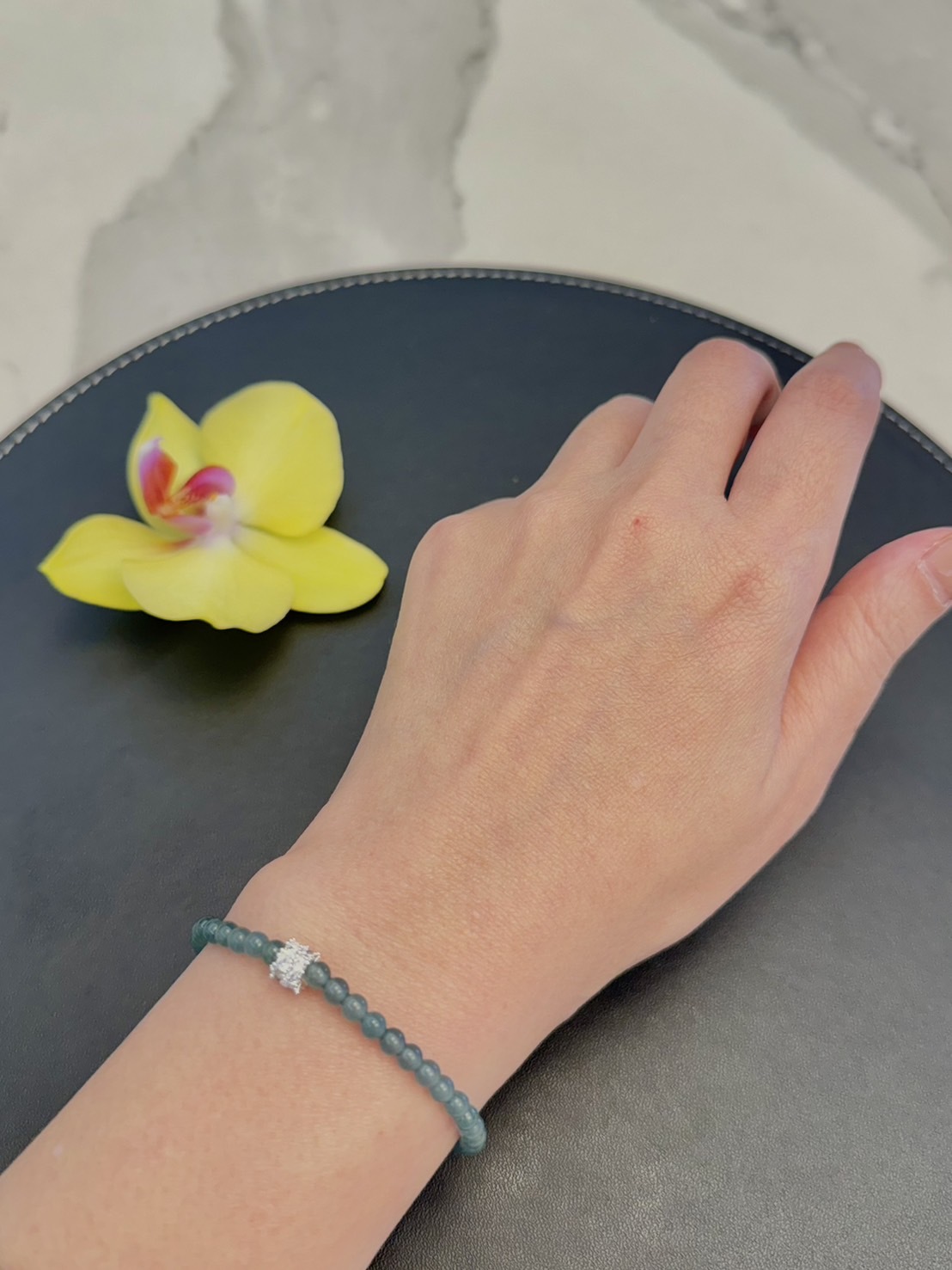 湖水藍翡翠珠串（小珠款）