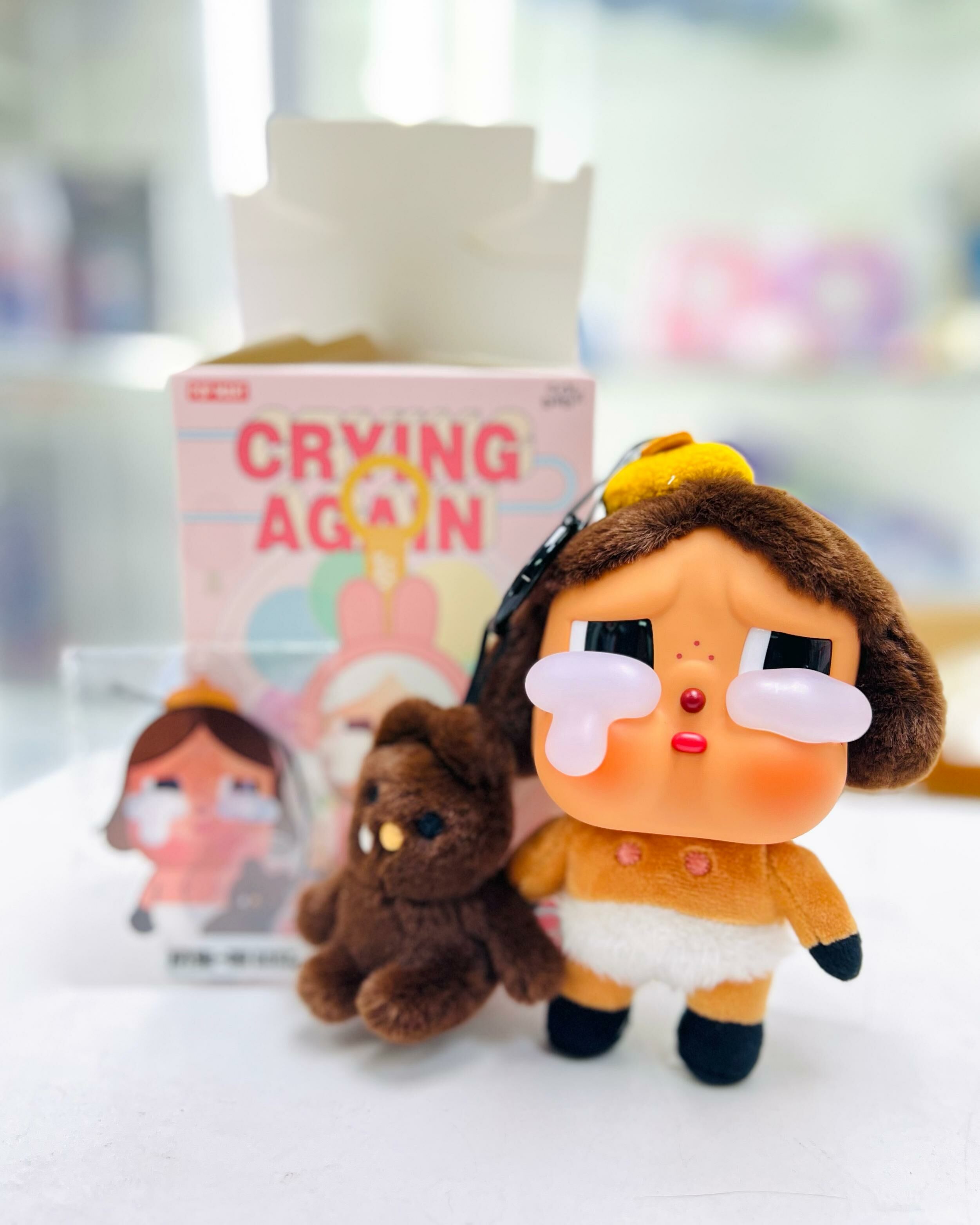Pop Mart 泡泡瑪特盲盒掛件 - CRYBABY哭娃眼淚工廠搪膠臉毛絨公仔系列 (隱藏版: 初生-棕)