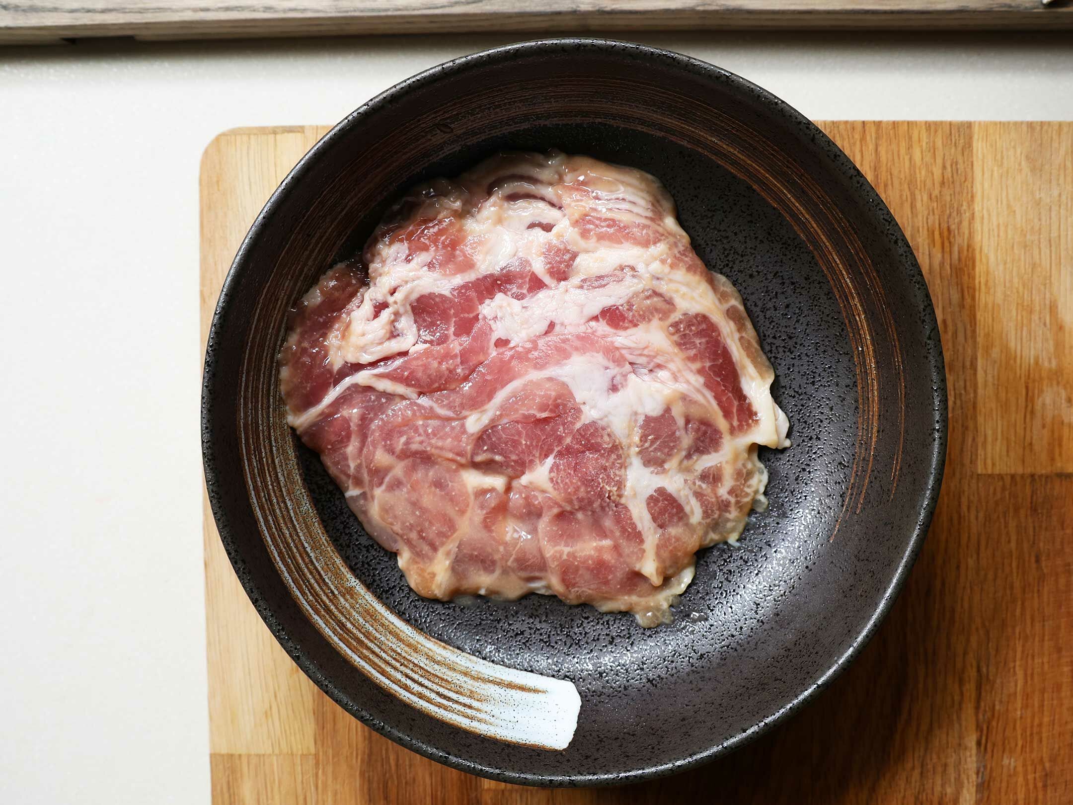 味噌醃製燒烤梅花肉片 …… 200g