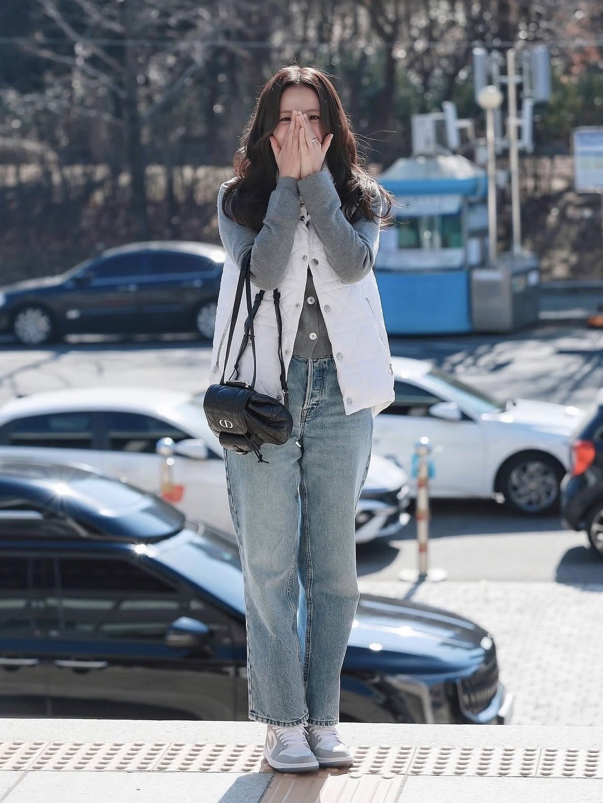 NIKE AIR JORDAN 1 AJ1 小DIOR JISOO同款 低筒 灰白 (女款)