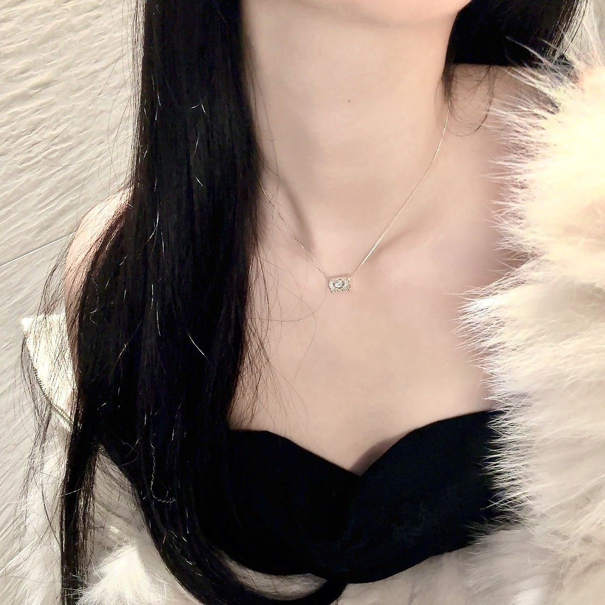 Gy“14k高奢嵌鑽小蠻腰鏤空鎖骨鏈