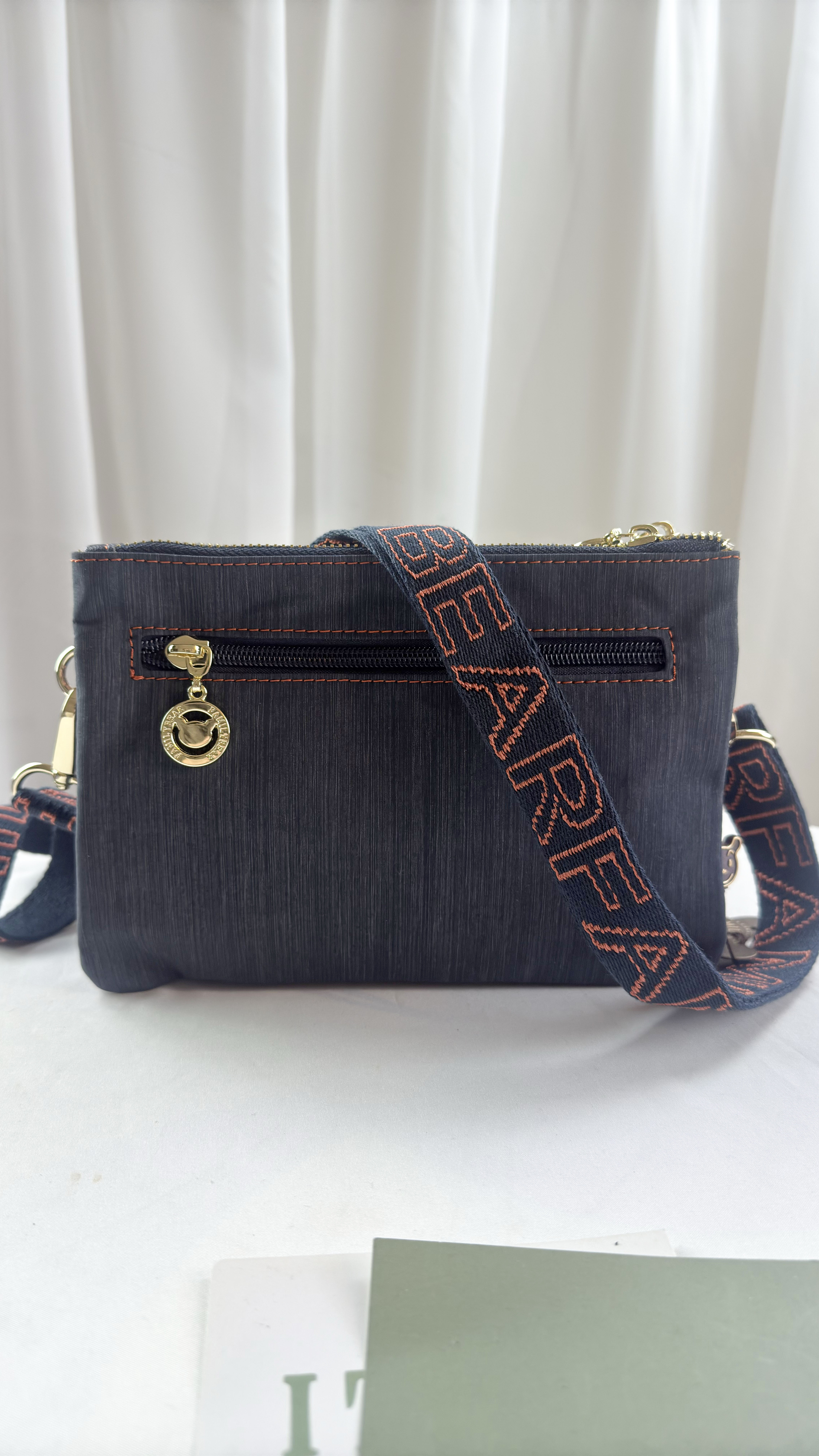 FamilyBear 藍橙拼色防潑水側背包  #2835