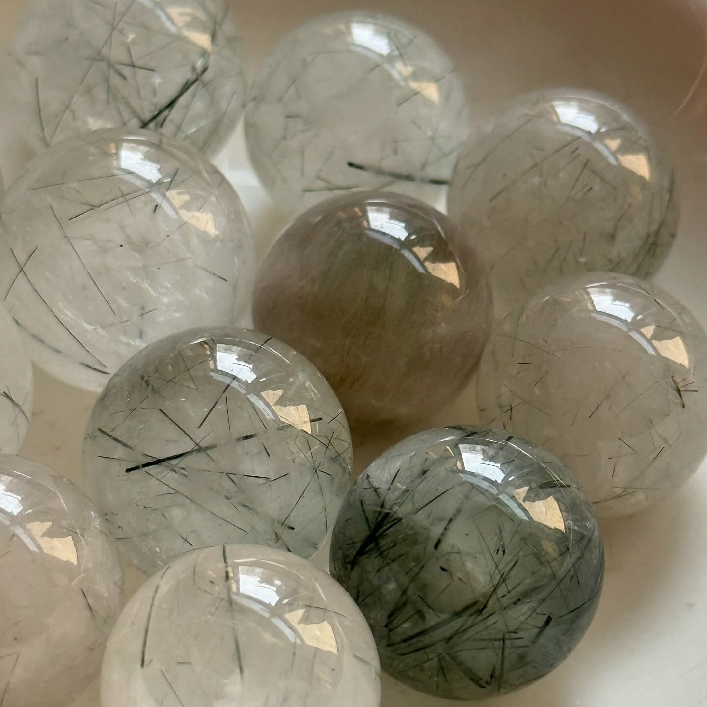 [原石] 綠髮晶 水晶球 約 16-18mm