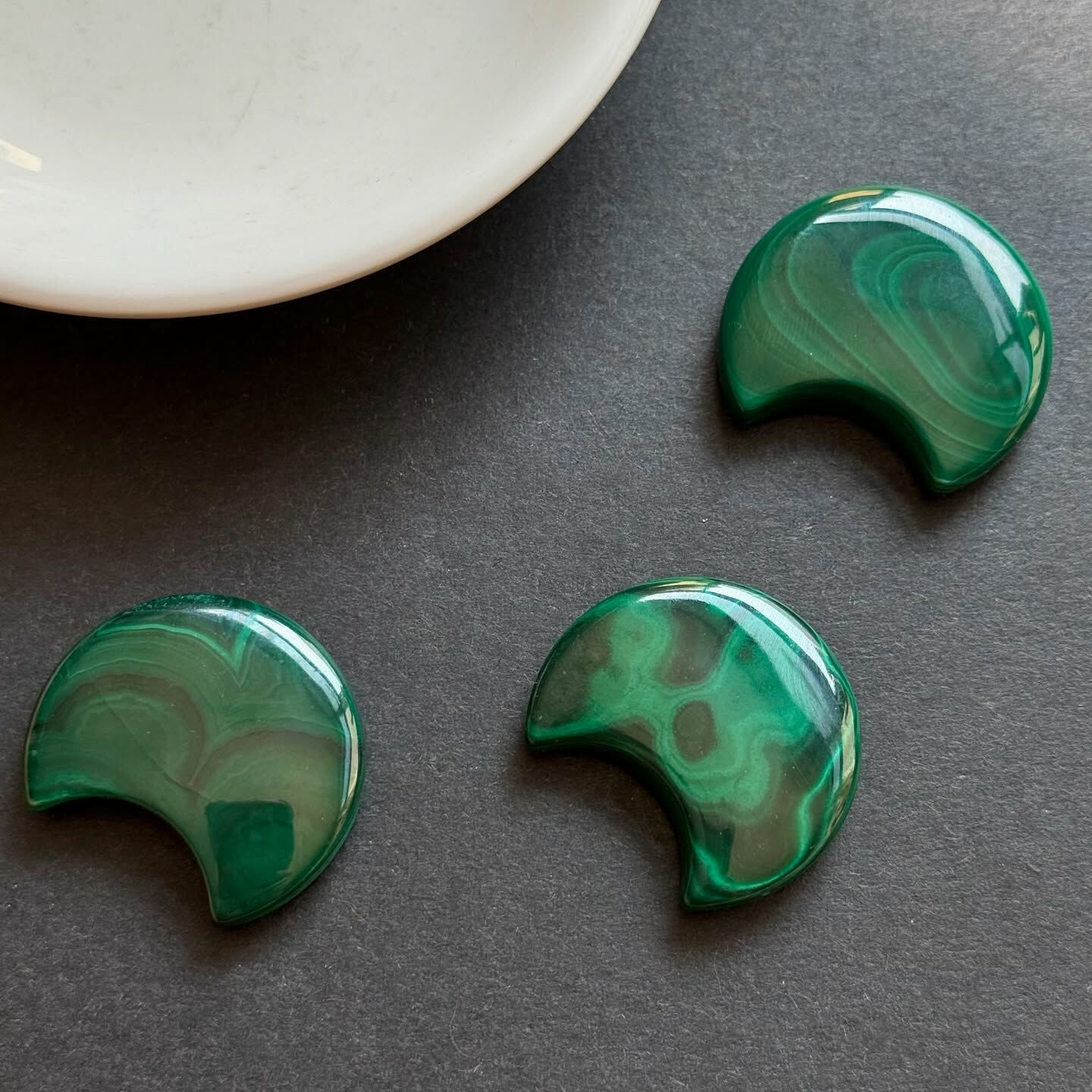 [原石] 孔雀石 月亮