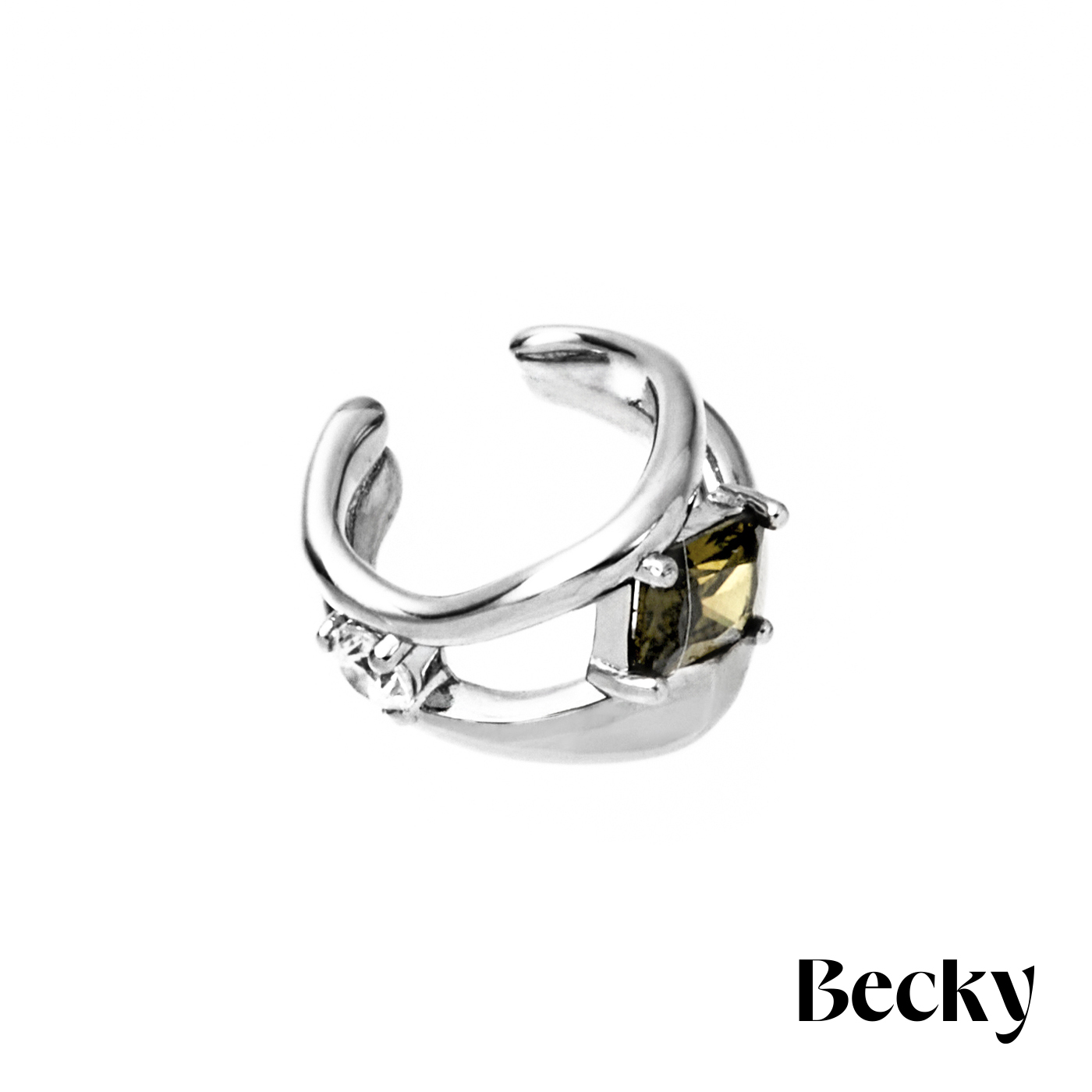 Becky,Becky聯名,日系飾品,日系穿搭,耳扣,耳骨夾