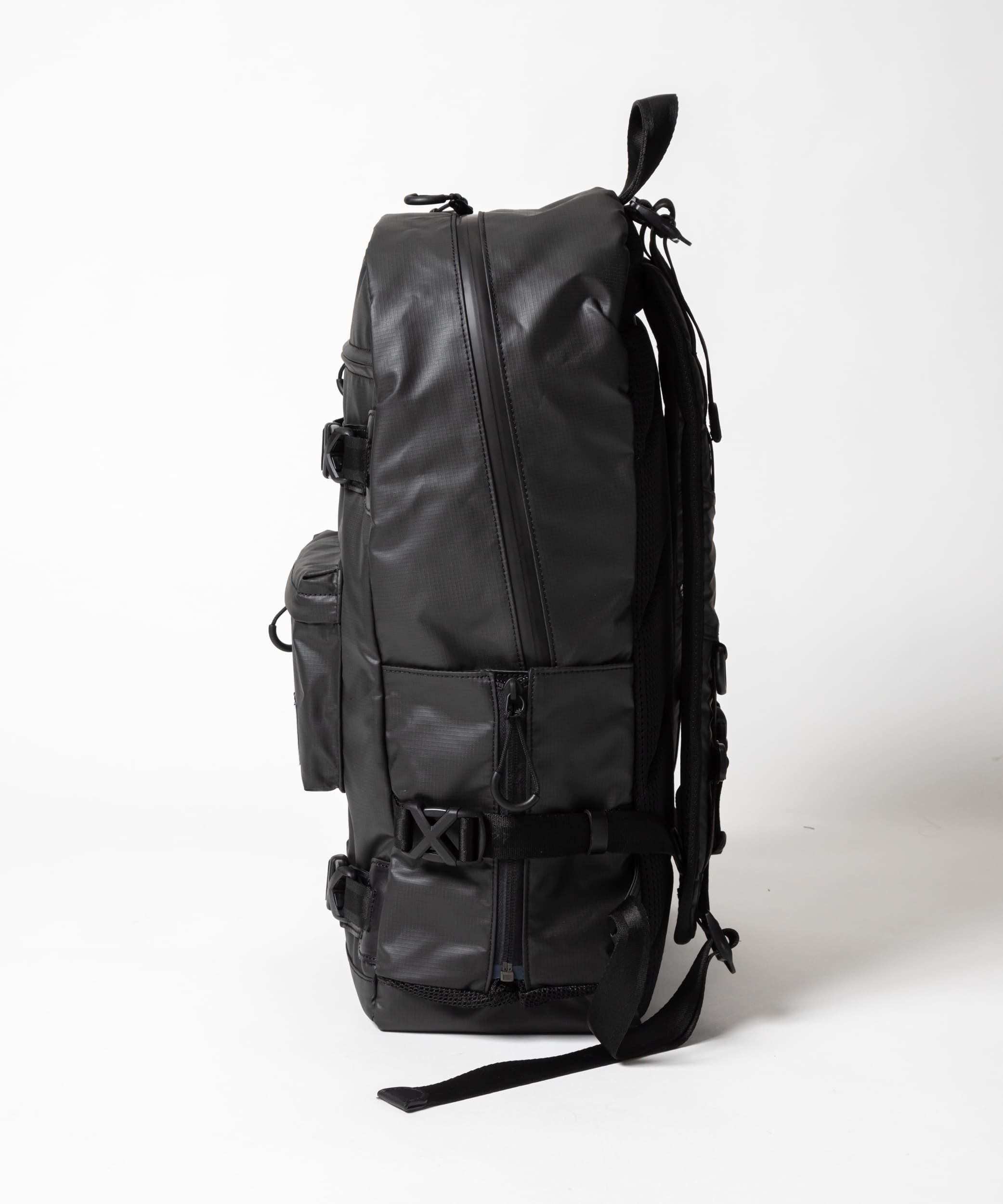 バッグ VAKT. B pack Sm / BLACK VAKT. B pack Sm / BLACK