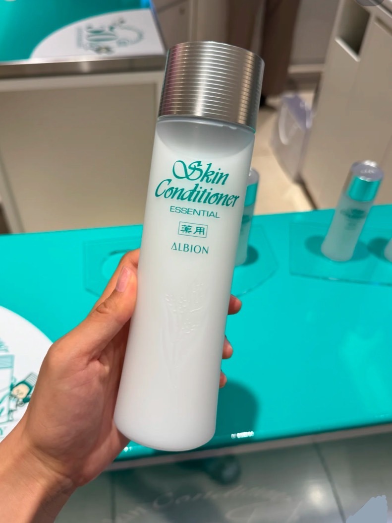 預購 ALBION 康化妝水 𝟑𝟑𝟎𝒎𝒍
