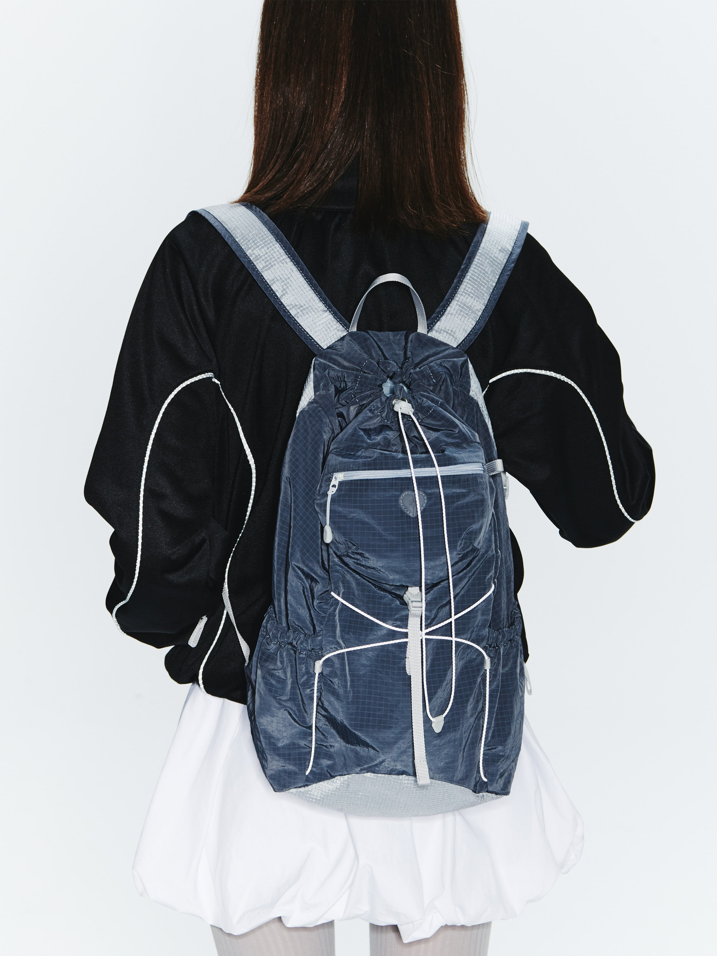 fennec - AIRY POCKET BACKPACK (CHARCOAL)