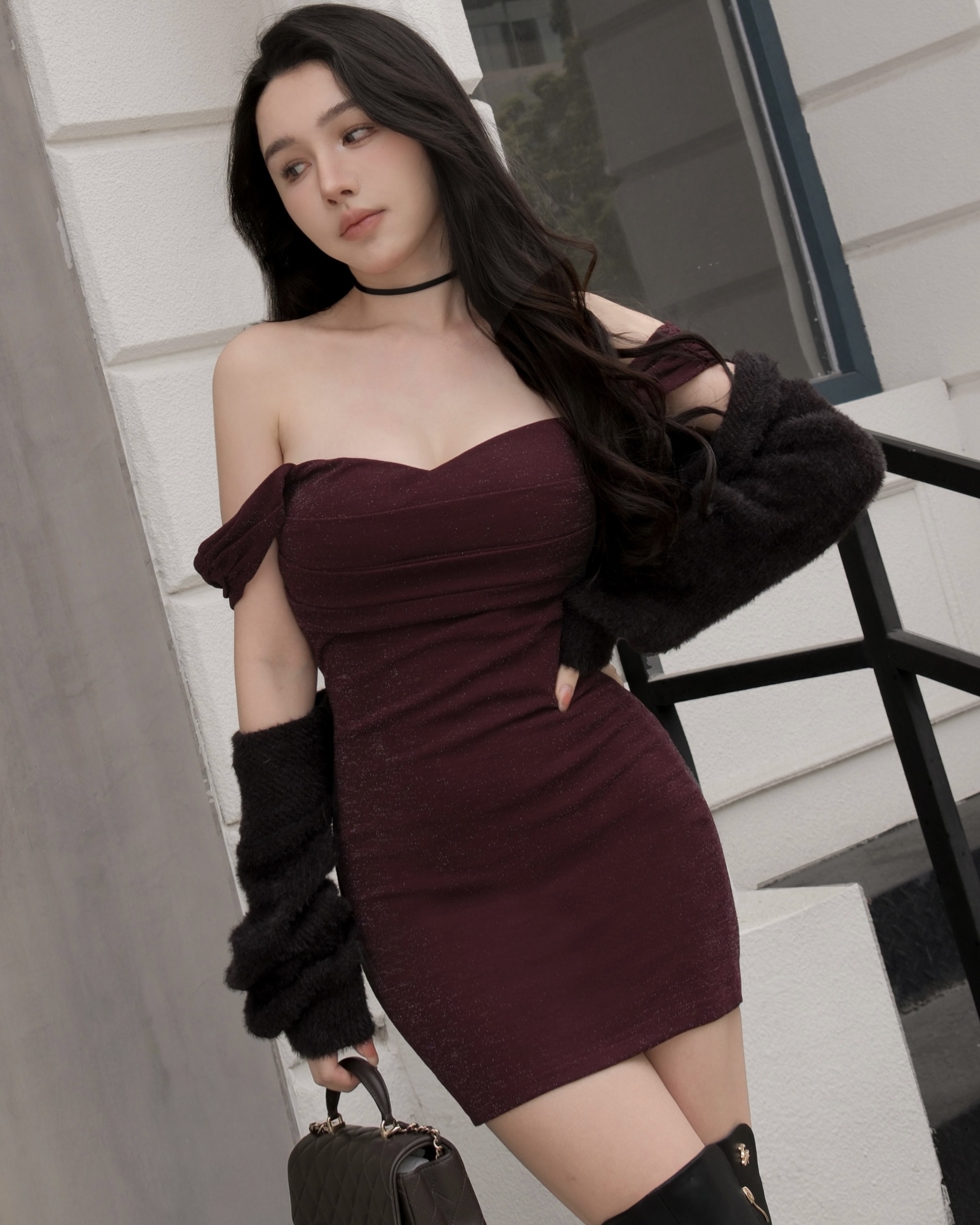 訂製-垂墜桃心領銀絲合身洋