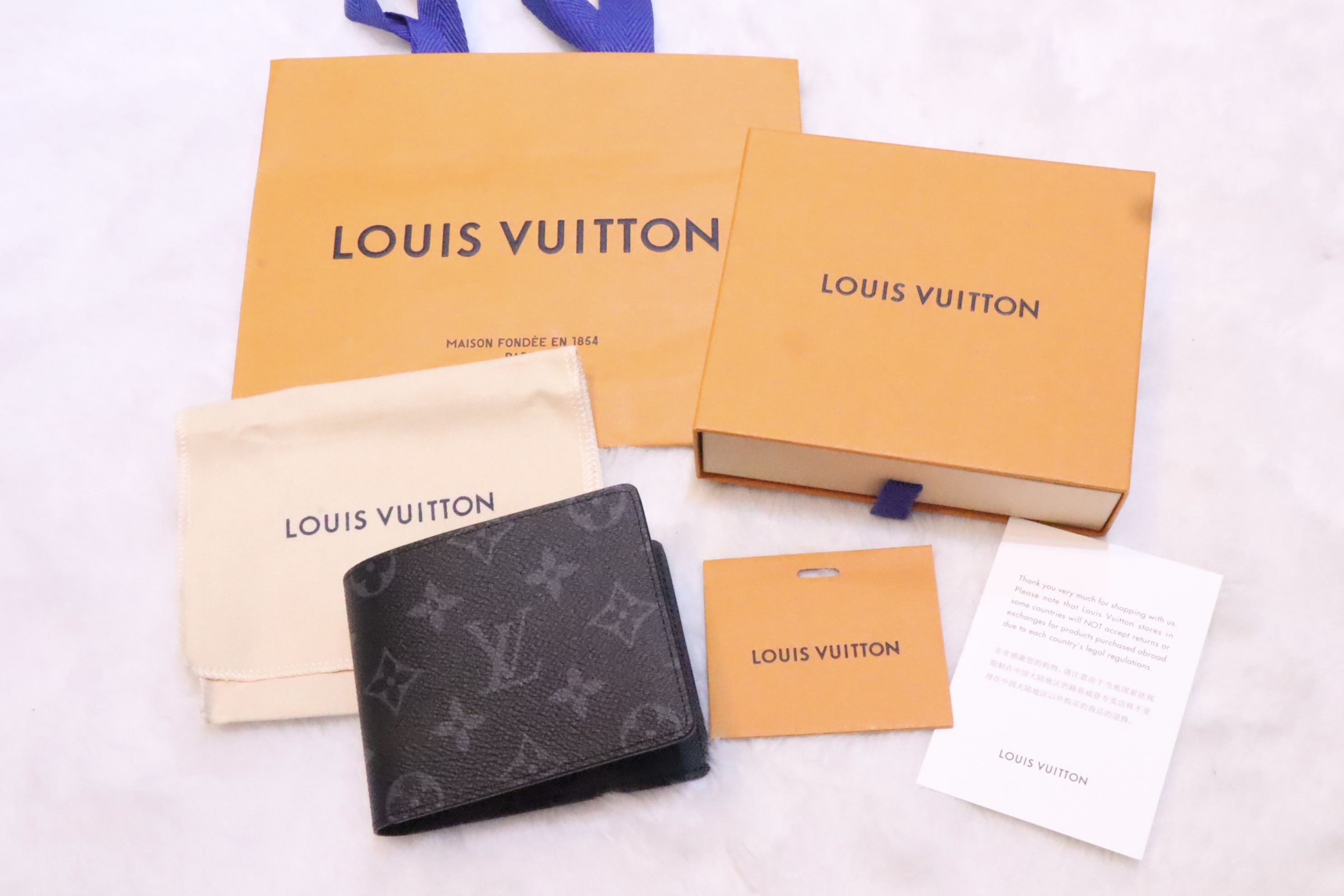 Lv全新黑老花wallet🖤