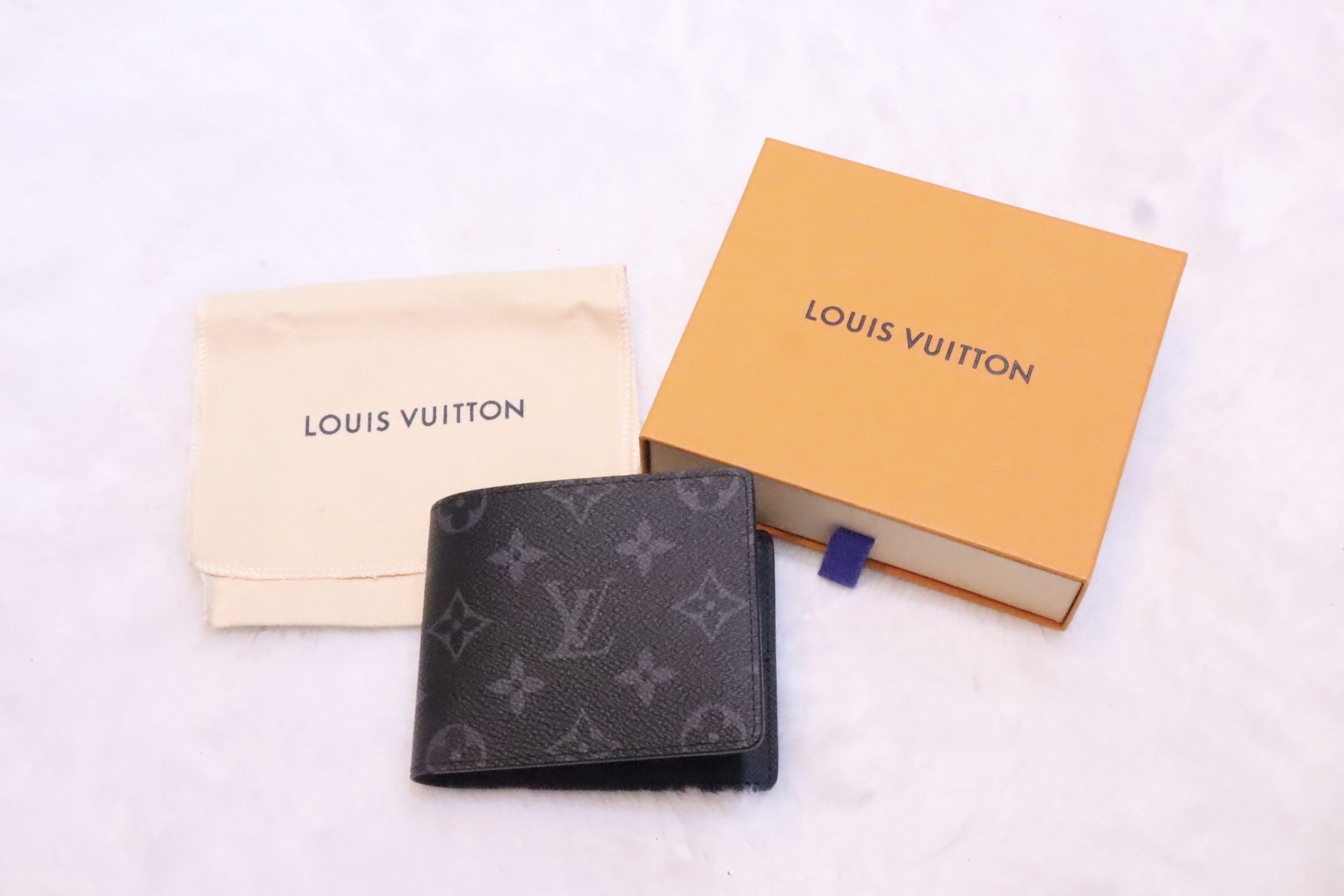 Lv全新黑老花wallet🖤