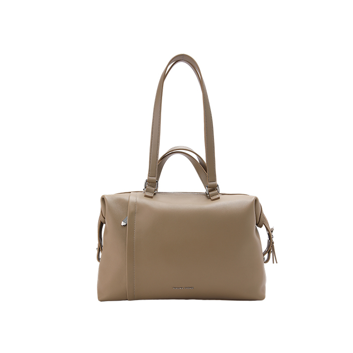 YOGA 皮革肩背包